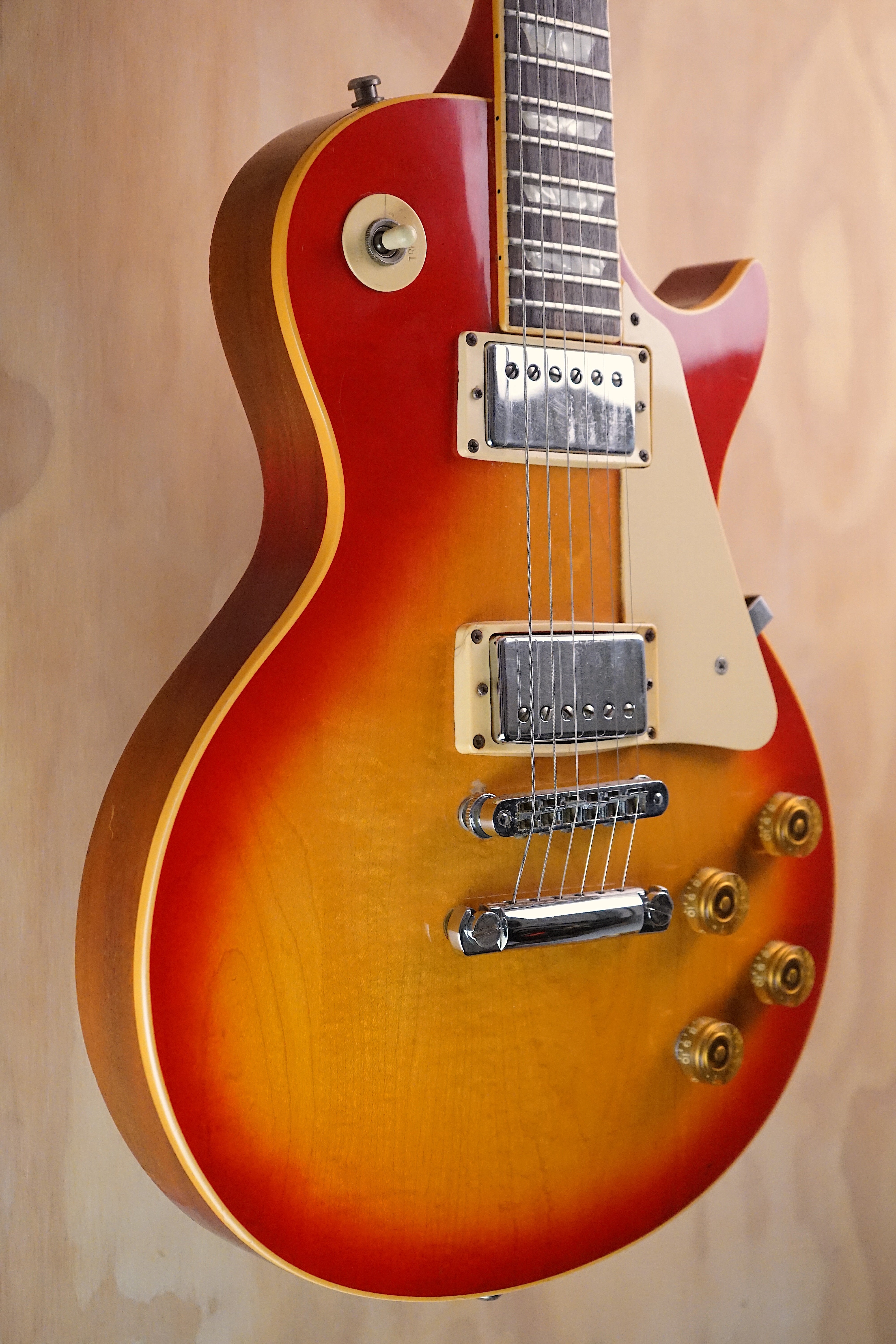 1980 Gibson Les Paul Standard Cherry Sunburst Electric Guitar, (Used, Comm) - Fair Deal Music