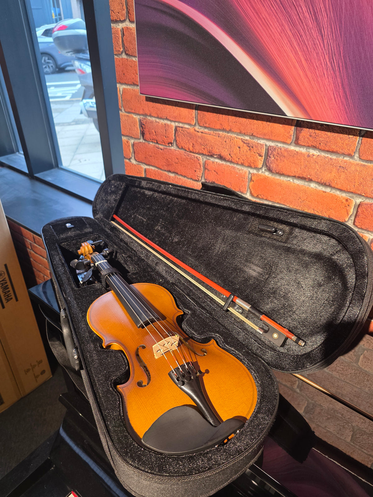 Used All day Music 1/2 size violin outfit