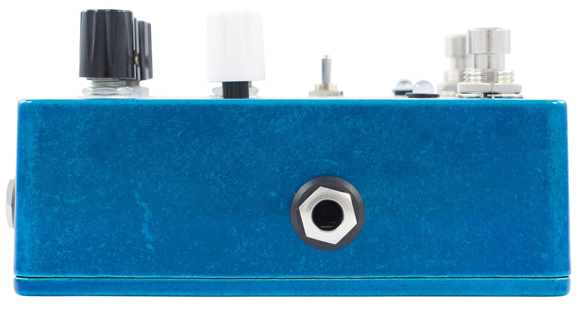 EarthQuaker Devices Avalanche Run V2 Stereo Delay & Reverb Pedal