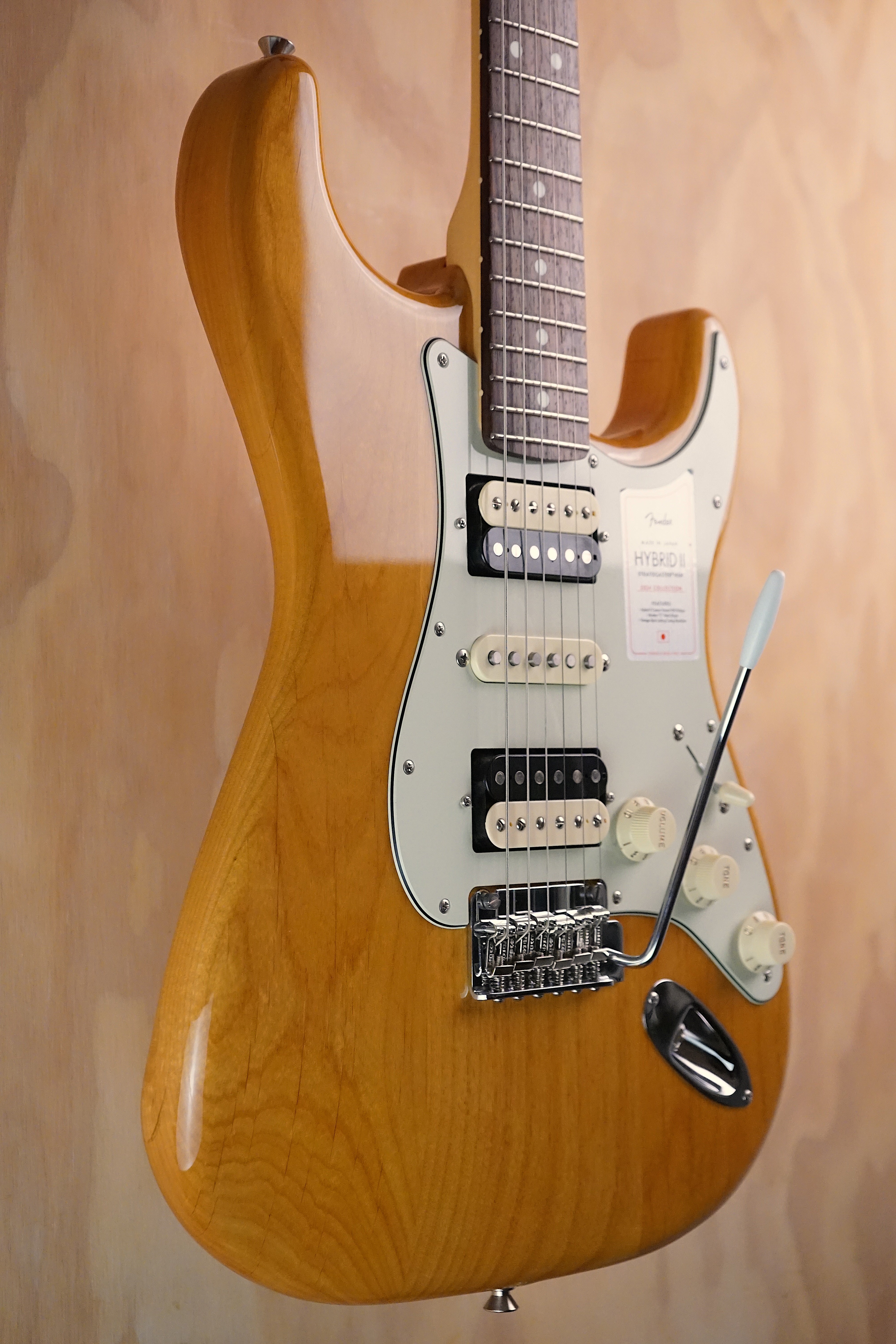 Fender 2024 Collection MIJ Hybrid II Stratocaster HSH Vintage Natural, (Used, Comm)
