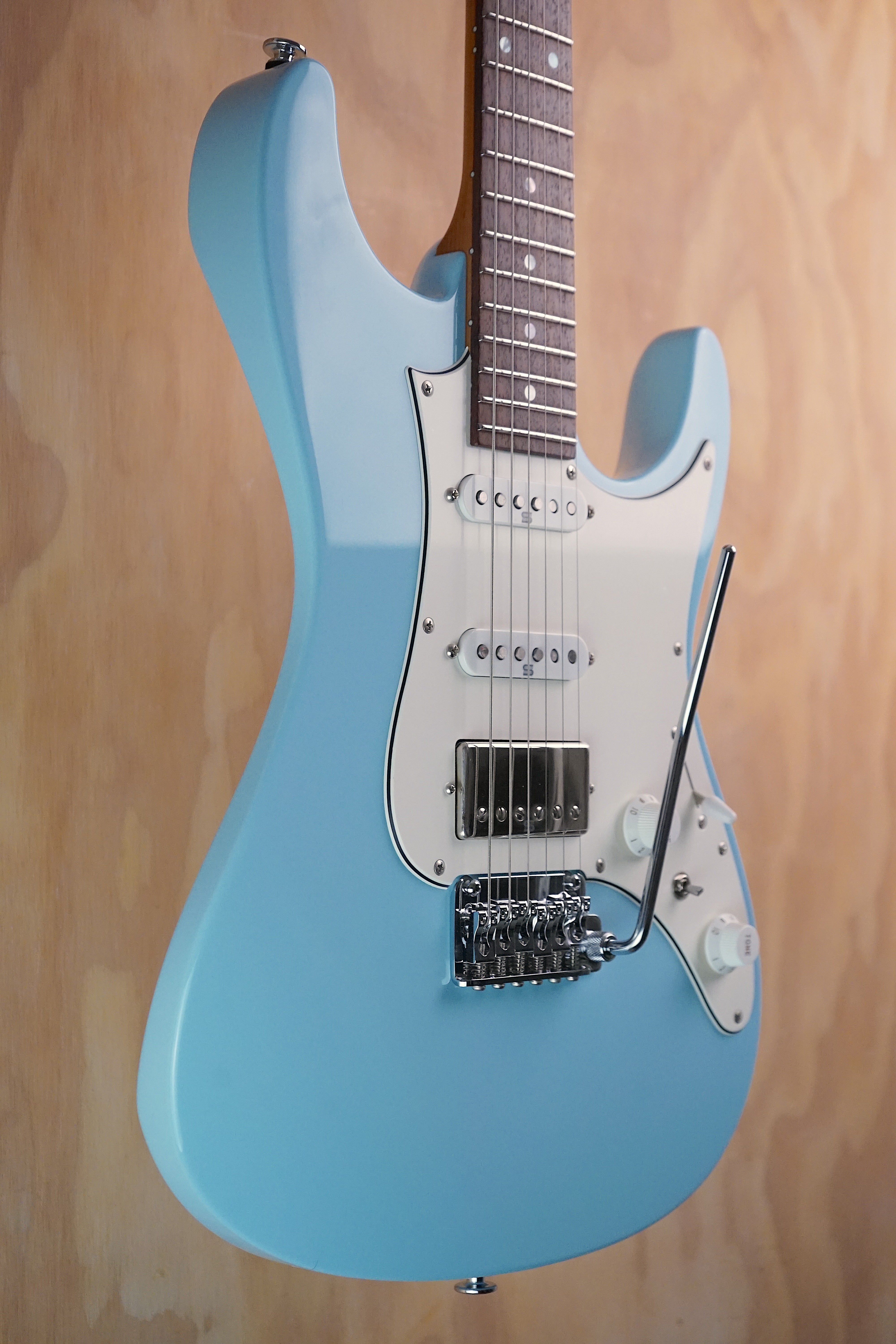Ibanez AZ2204NW-SFB Prestige Seafoam Blue, (Used, Comm)