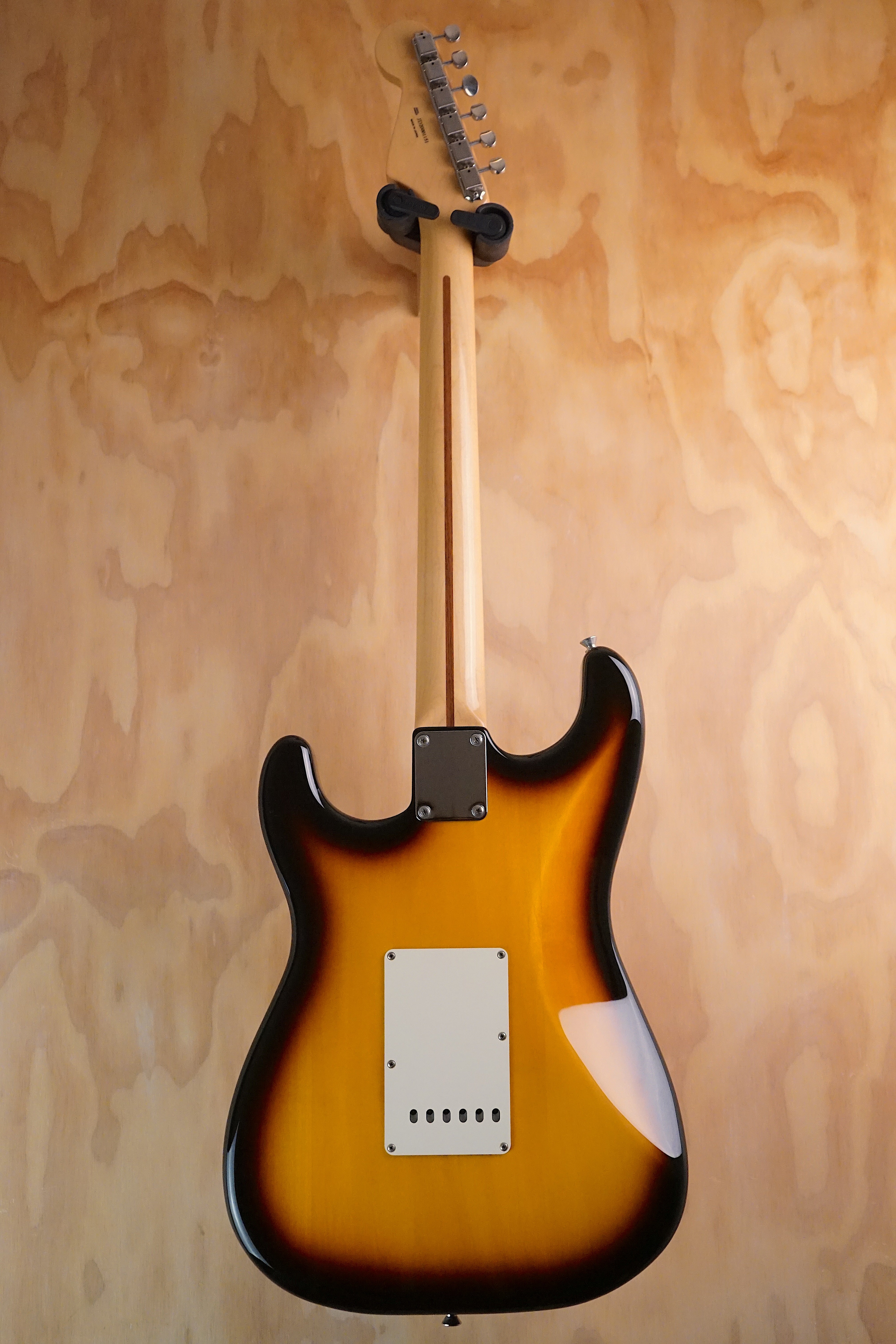 Fender Made in Japan Traditional 50s Stratocaster 2-Color Sunburst, (Used, Comm)