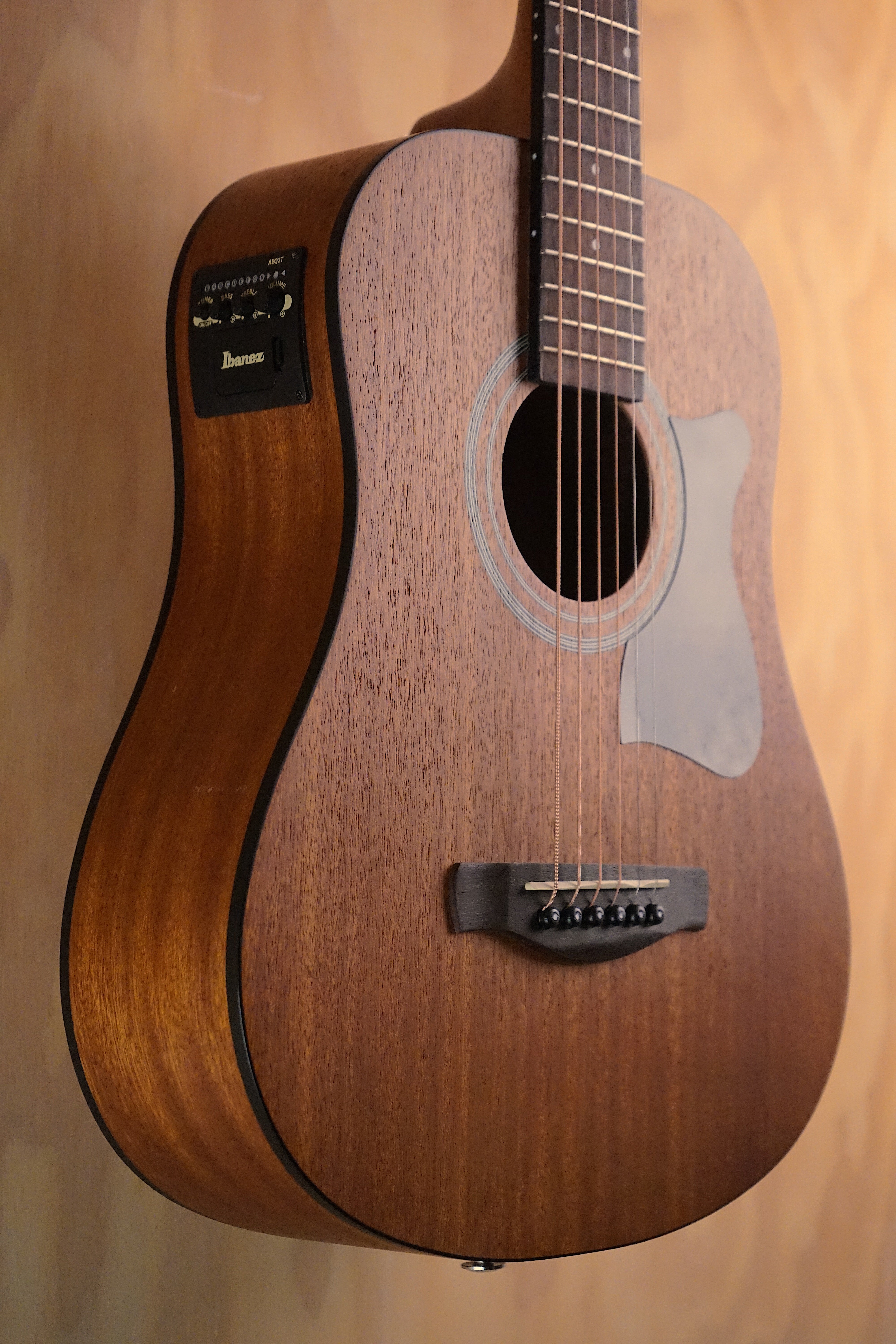 Ibanez V44MINI Open Pore Natural, (Used)