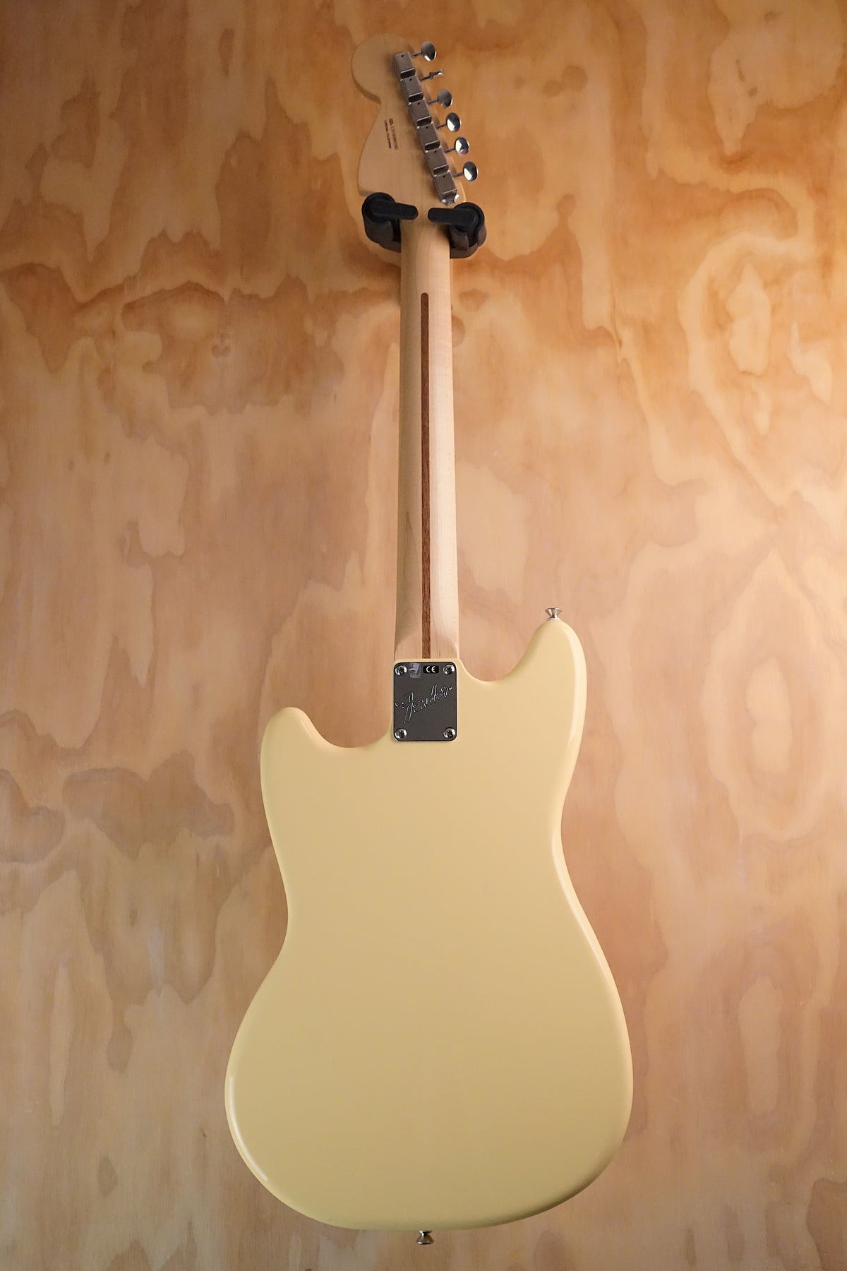 Fender American Performer Mustang Vintage White, (Used)