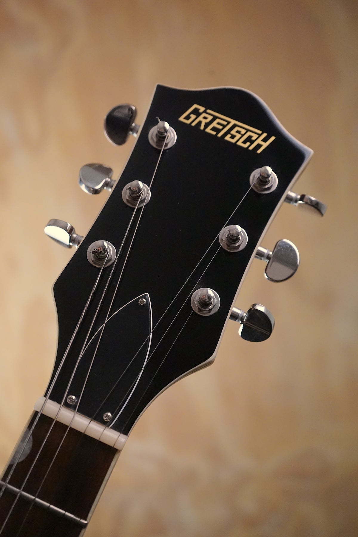 Gretsch G2622T Streamliner Center Block Double-Cut with Bigsby Steel Olive, (Used)