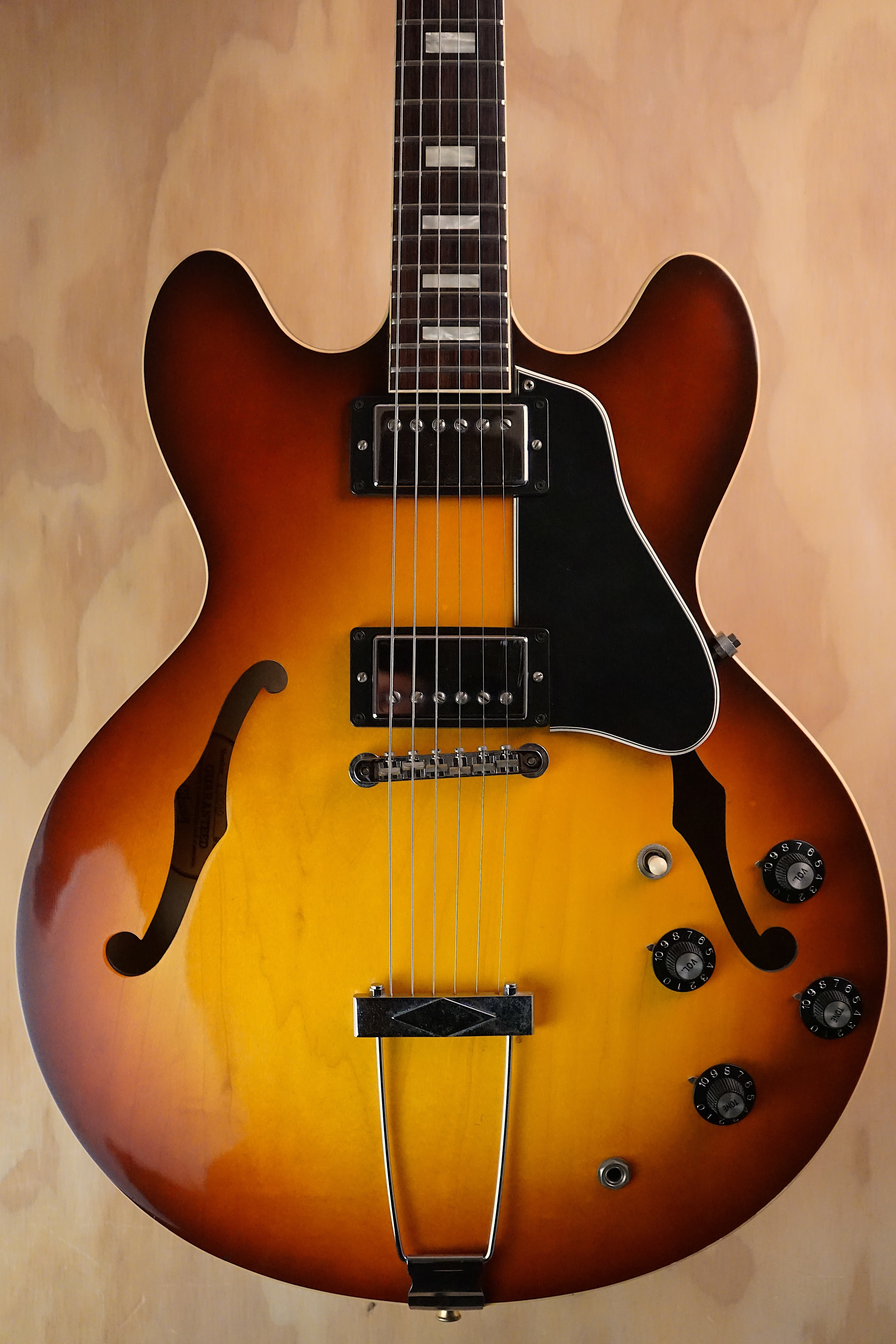 Gibson CS 1969 ES-335 Reissue Sunburst, (Used, Comm)