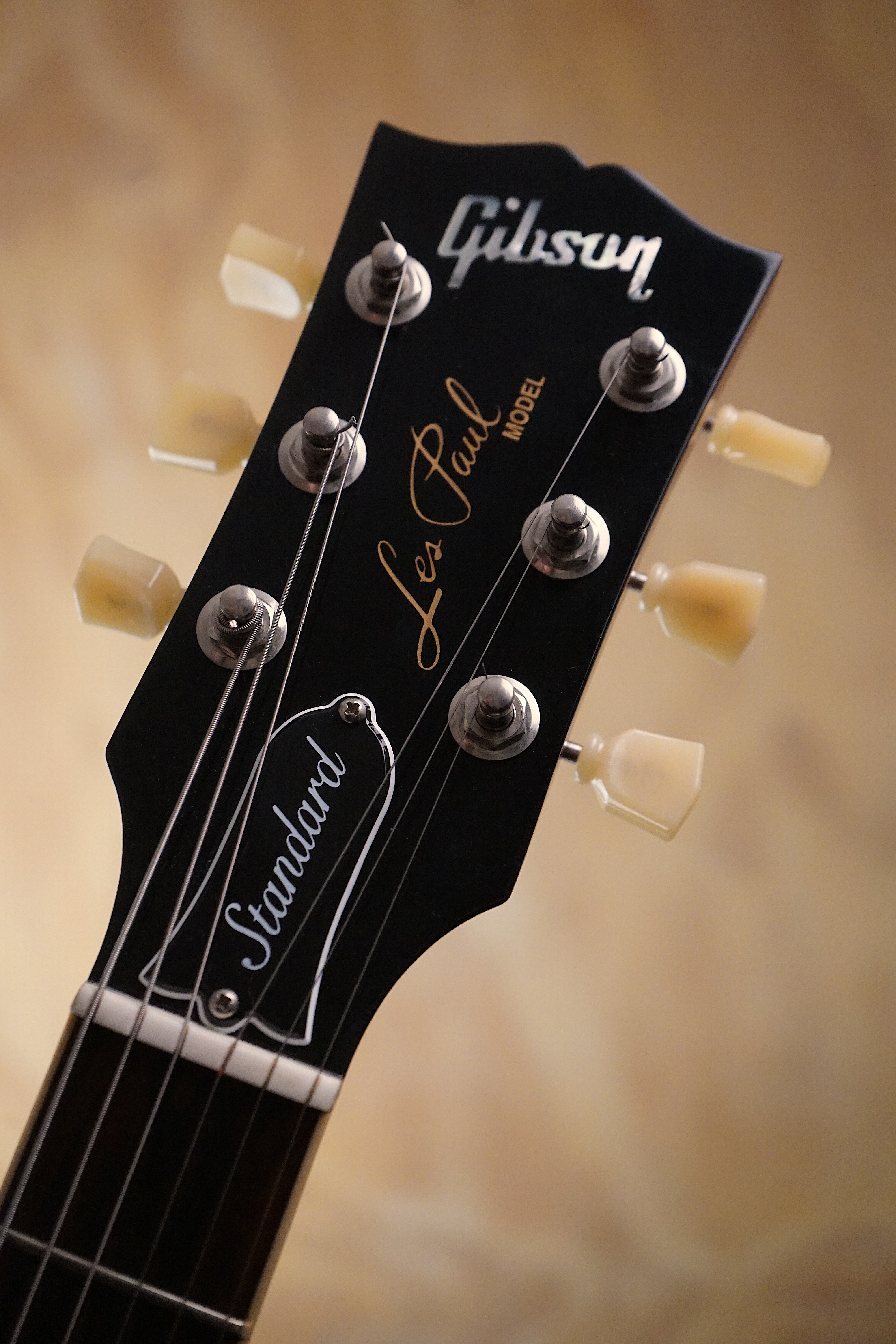 2021 Gibson Les Paul Standard Heritage Cherry Sunburst, (Used, Comm)