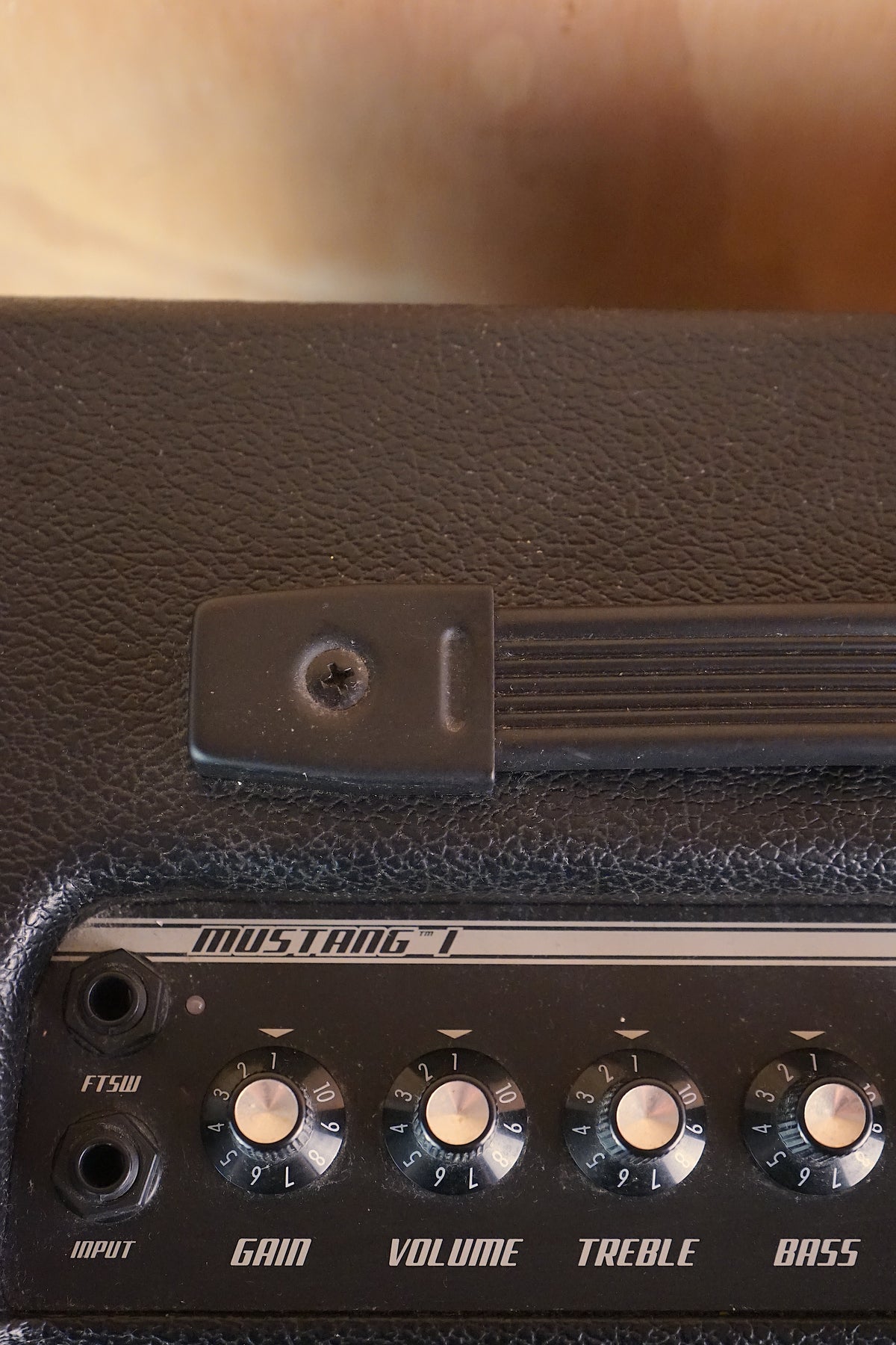 Fender Mustang I 20W Modelling Guitar Combo, (Used)