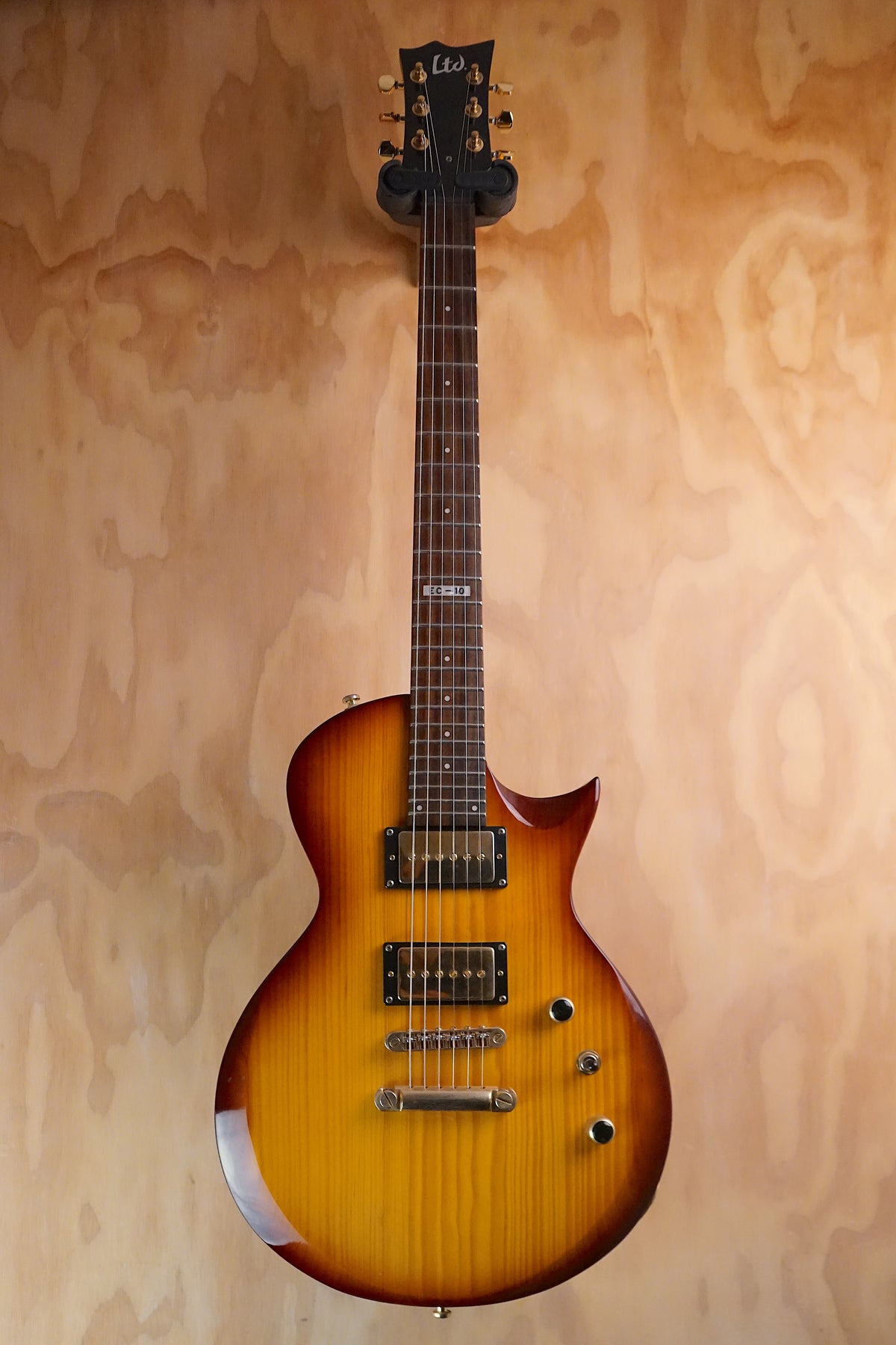 ESP LTD EC-10 2-Tone Sunburst with Tonerider P-90s, (Used)
