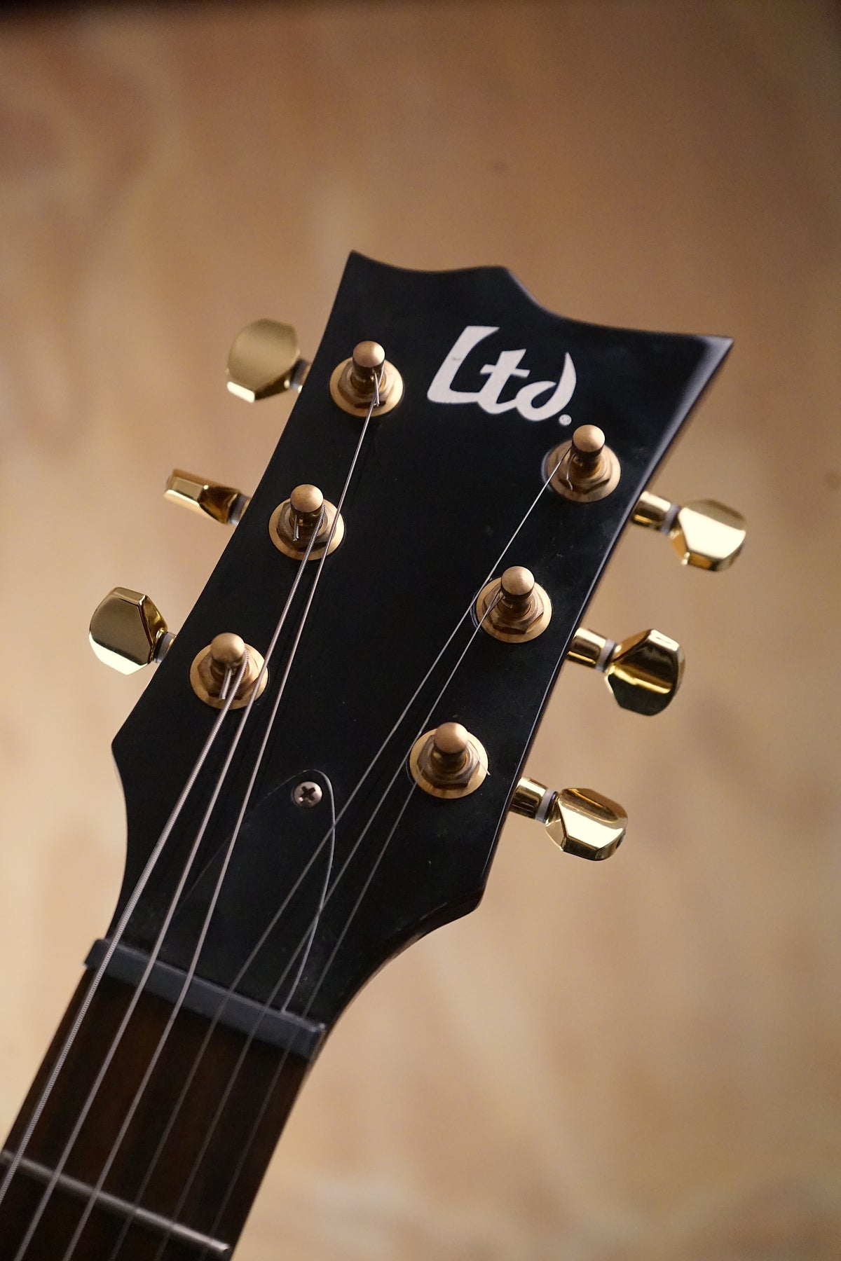 ESP LTD EC-10 2-Tone Sunburst with Tonerider P-90s, (Used)
