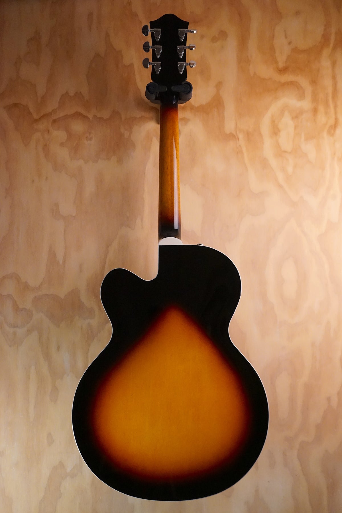 Gretsch G2420 Streamliner Hollow Body Aged Brooklyn Burst, (Used)