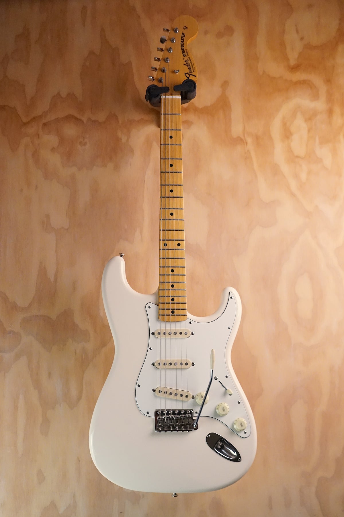 Fender MIJ JV Modified '60s Stratocaster Olympic White, (Used)