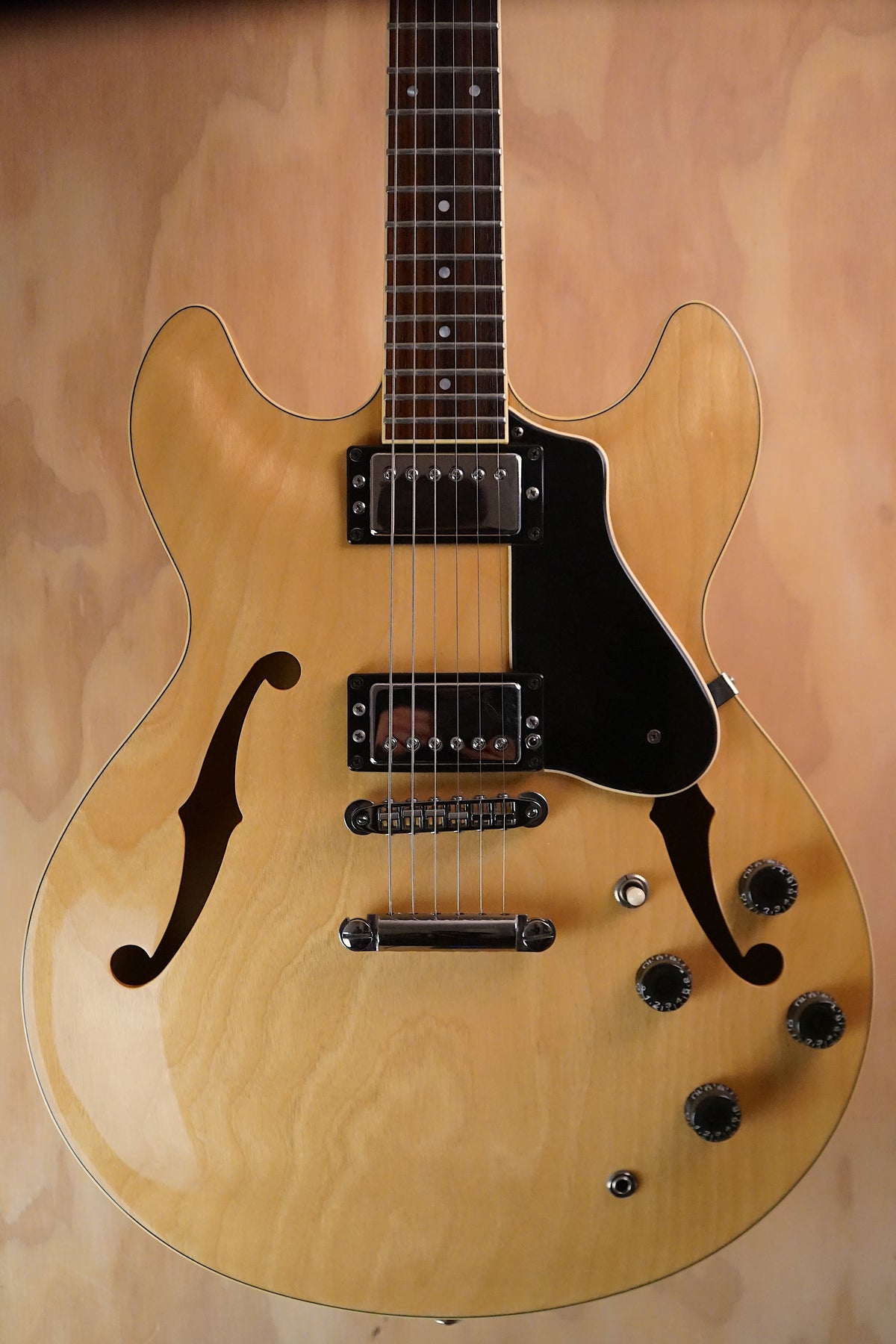 Yamaha SA1100 Natural Semi-Hollow Electric Guitar, (Used, Comm)
