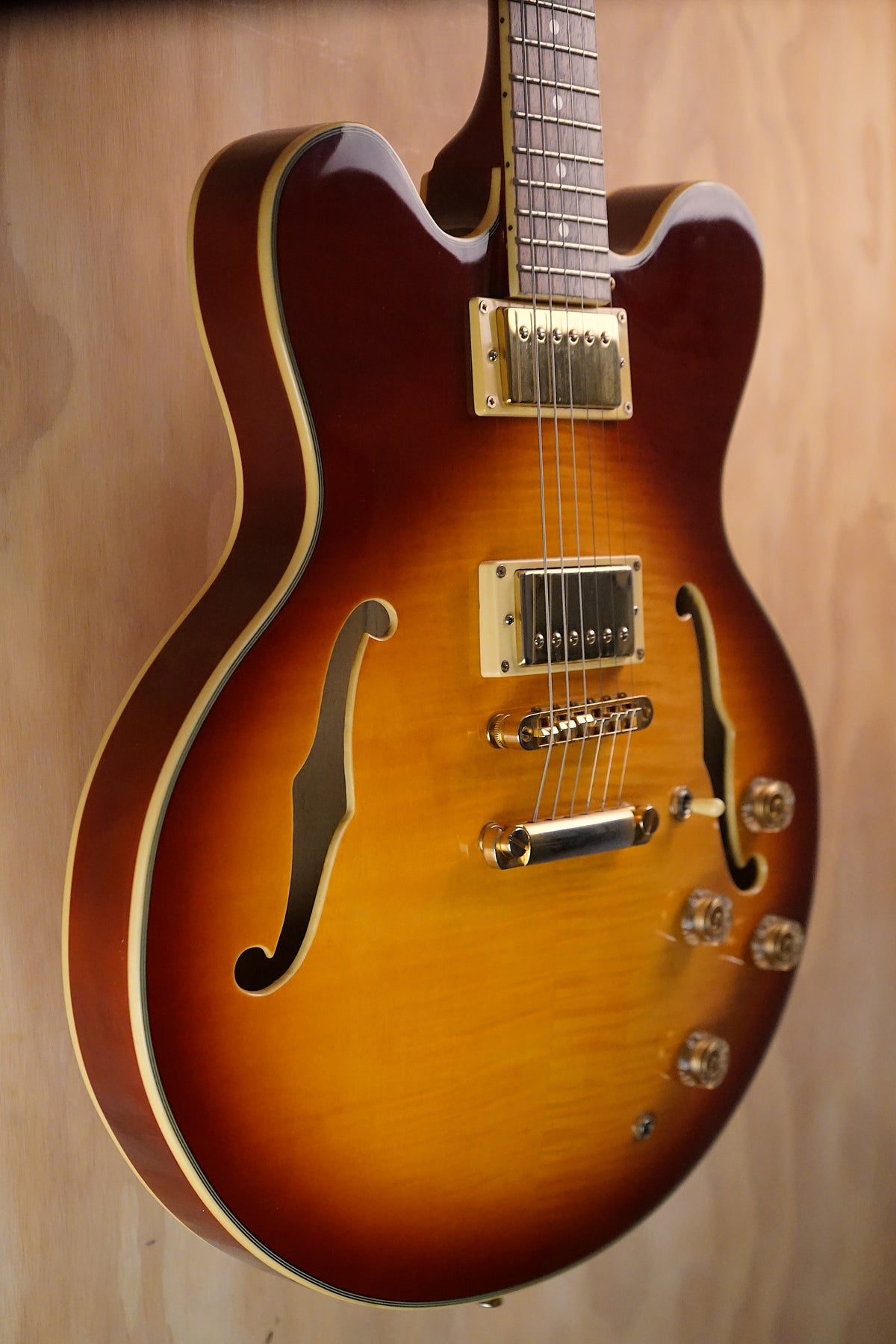 Gould GS135 Sunburst Semi-Hollow Electric Guitar, (Used, Comm) - Fair Deal Music