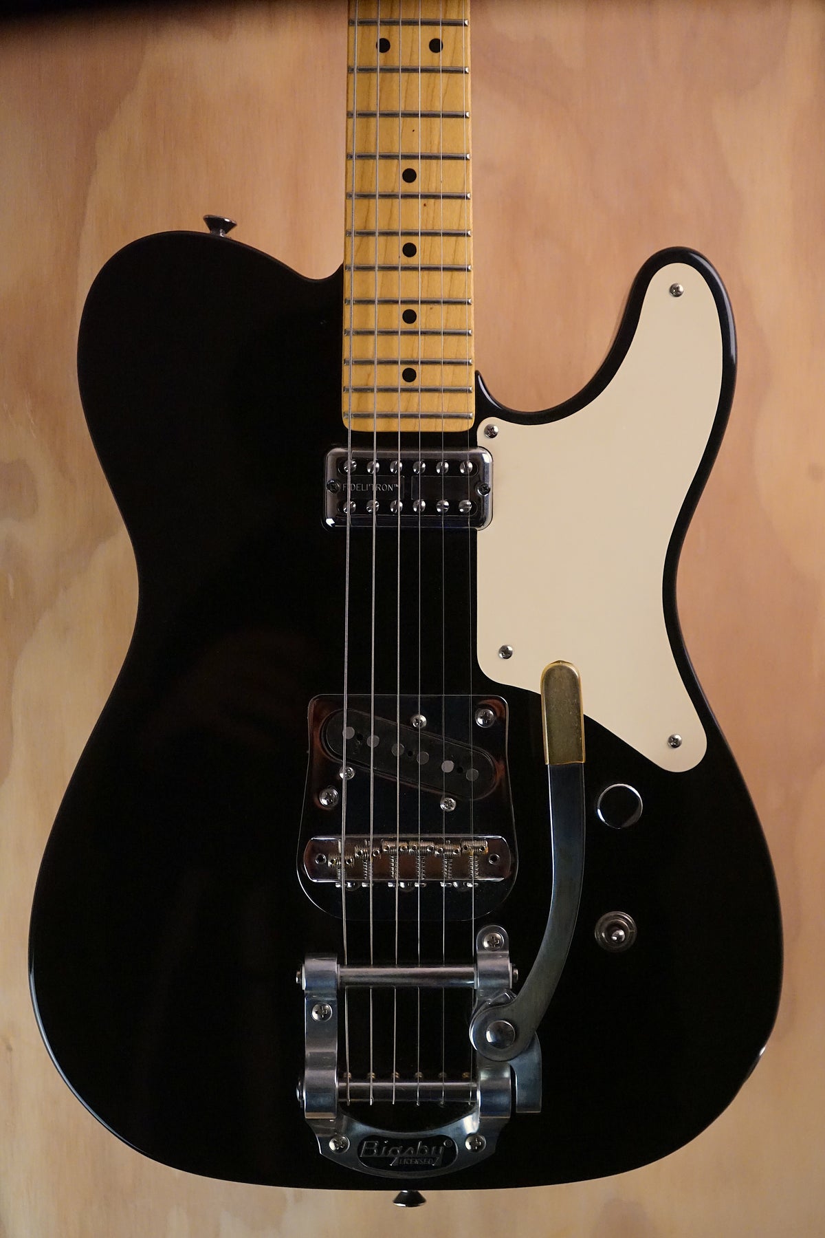 Squier Vintage Modified Cabronita Telecaster with Bigsby Black, (Used, Comm) - Fair Deal Music