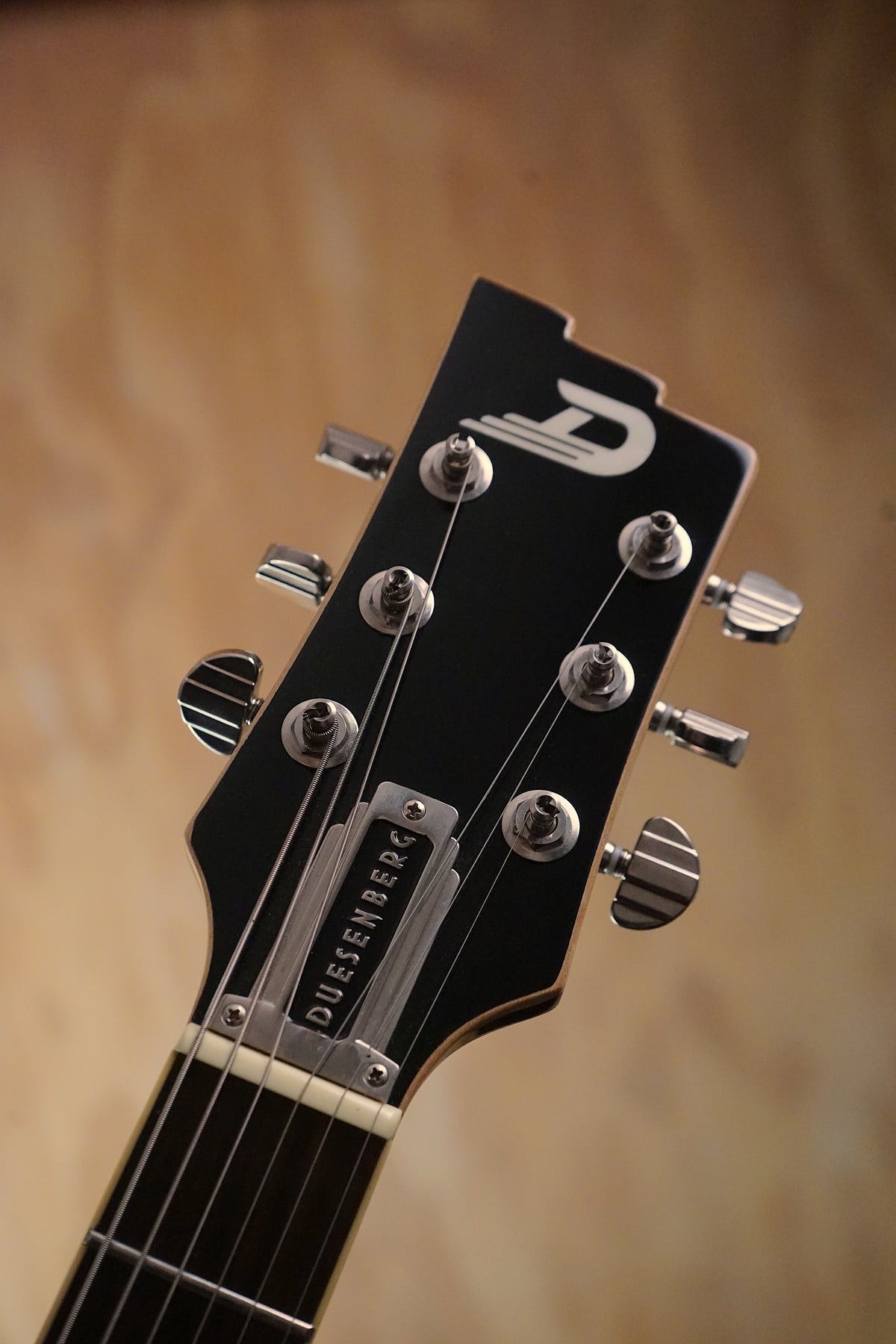 Duesenberg Starplayer TV Trans Orange, (Used, Comm)