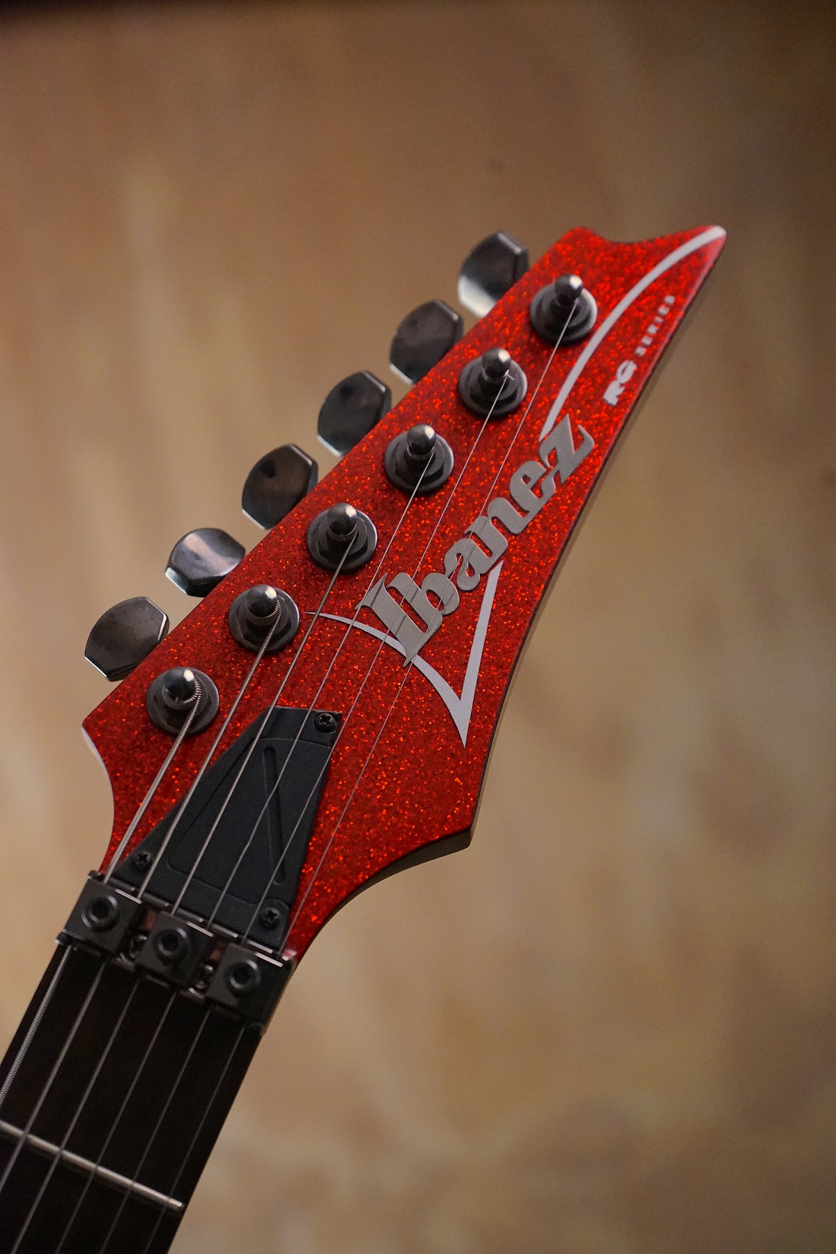 Ibanez RG550XH Red Sparkle 30-Fret Electric Guitar, (Used, Comm) - Fair Deal Music