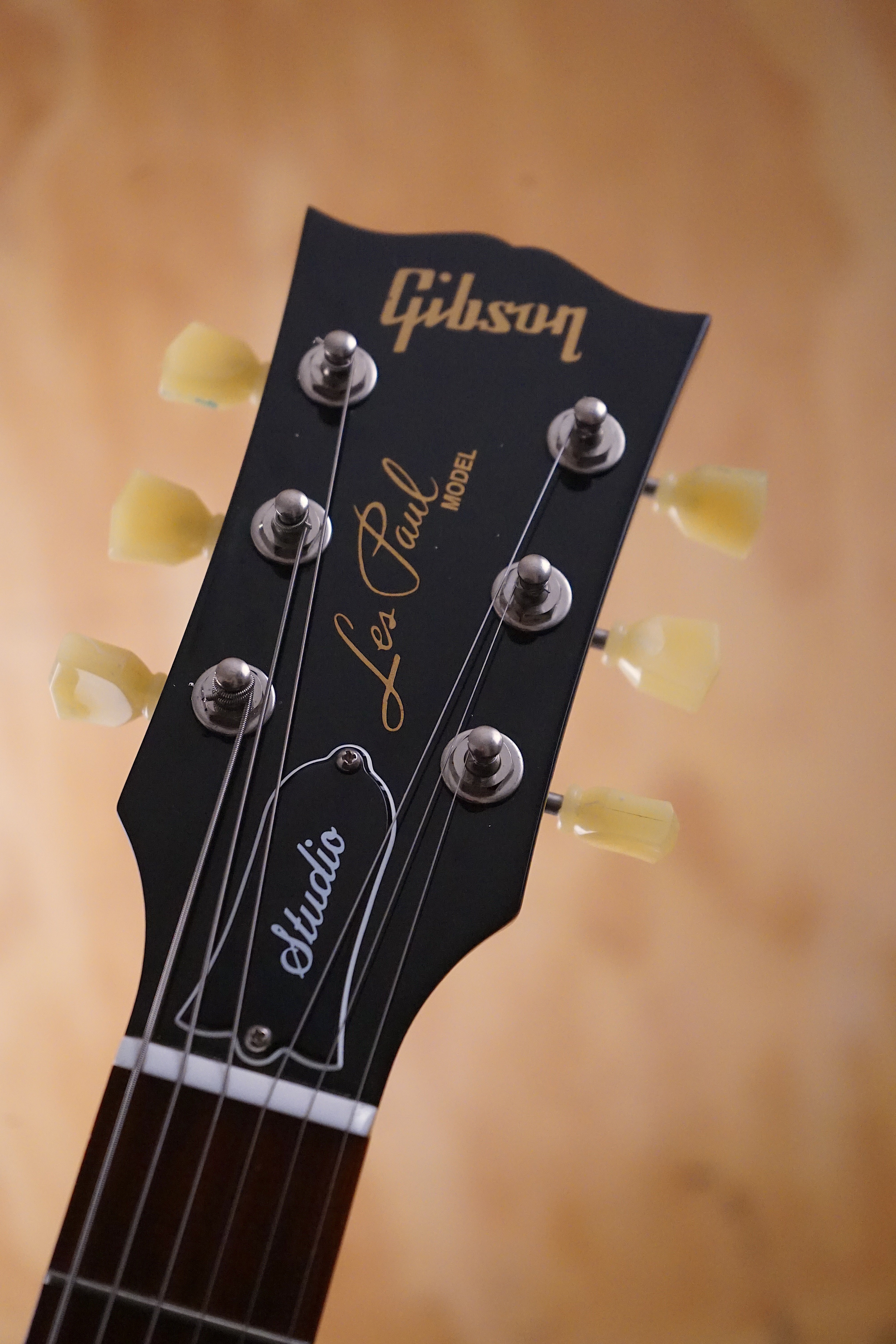 2013 Gibson Les Paul Studio in Ebony Electric Guitar, (Used) - Fair Deal Music