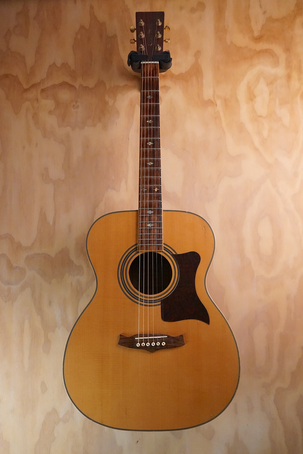 Tanglewood TW170AS Grand Concert Acoustic Guitar, (Used)