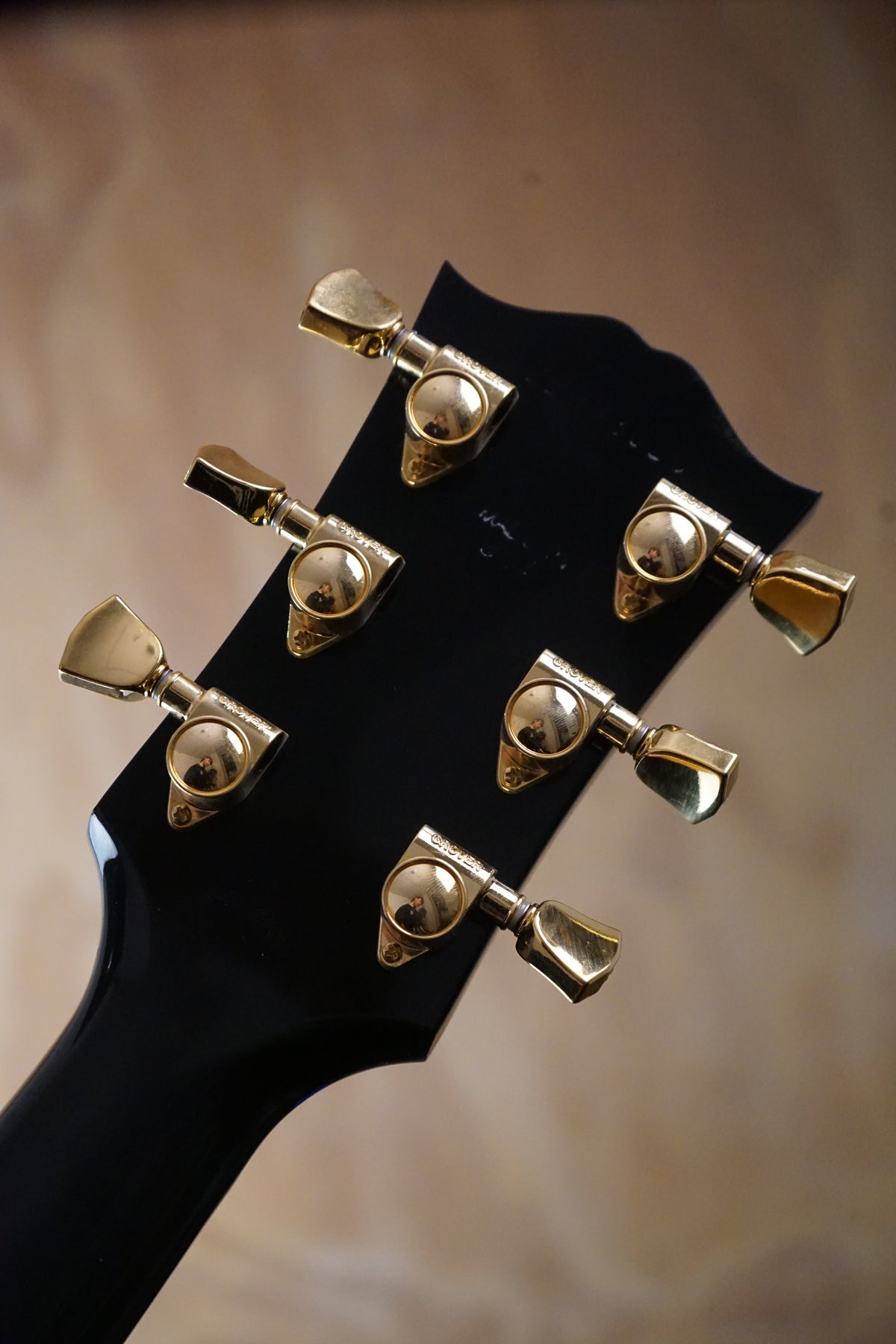 Gibson Custom Elvis Dove Ebony Electro Acoustic Guitar, (Used)