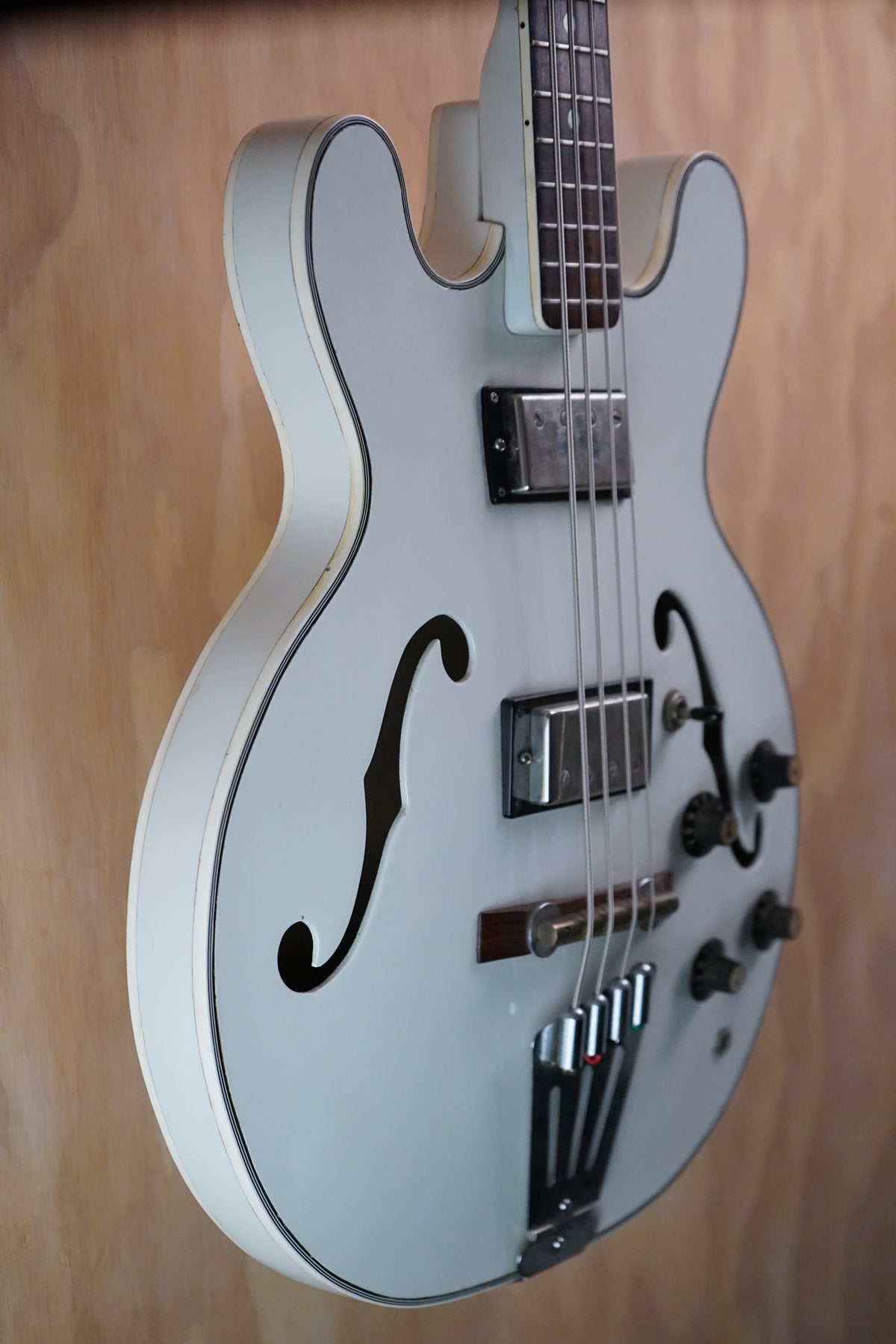 Antoria Soundmaster White Semi-Hollow Electric Bass Guitar, (Used) - Fair Deal Music