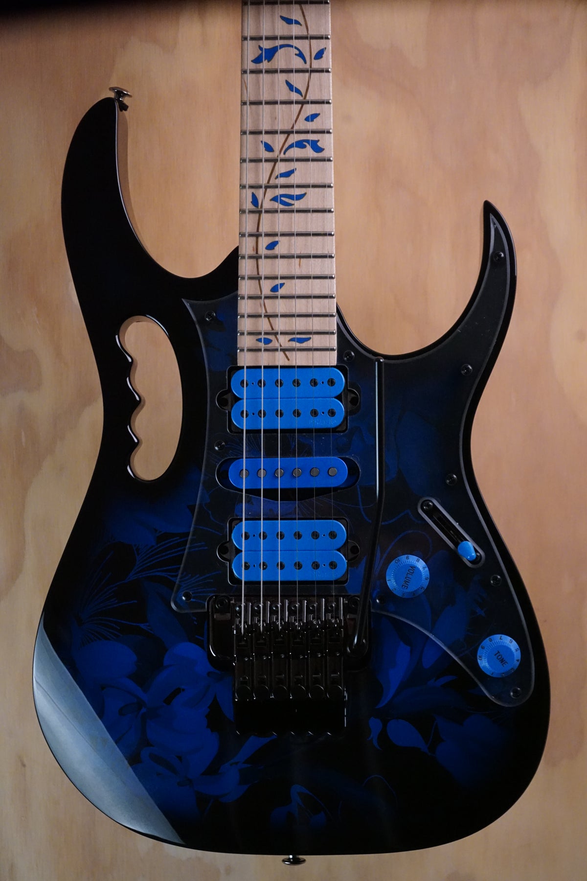 Ibanez JEM77P Blue Floral Pattern Steve Vai Signature Electric Guitar, (Used)
