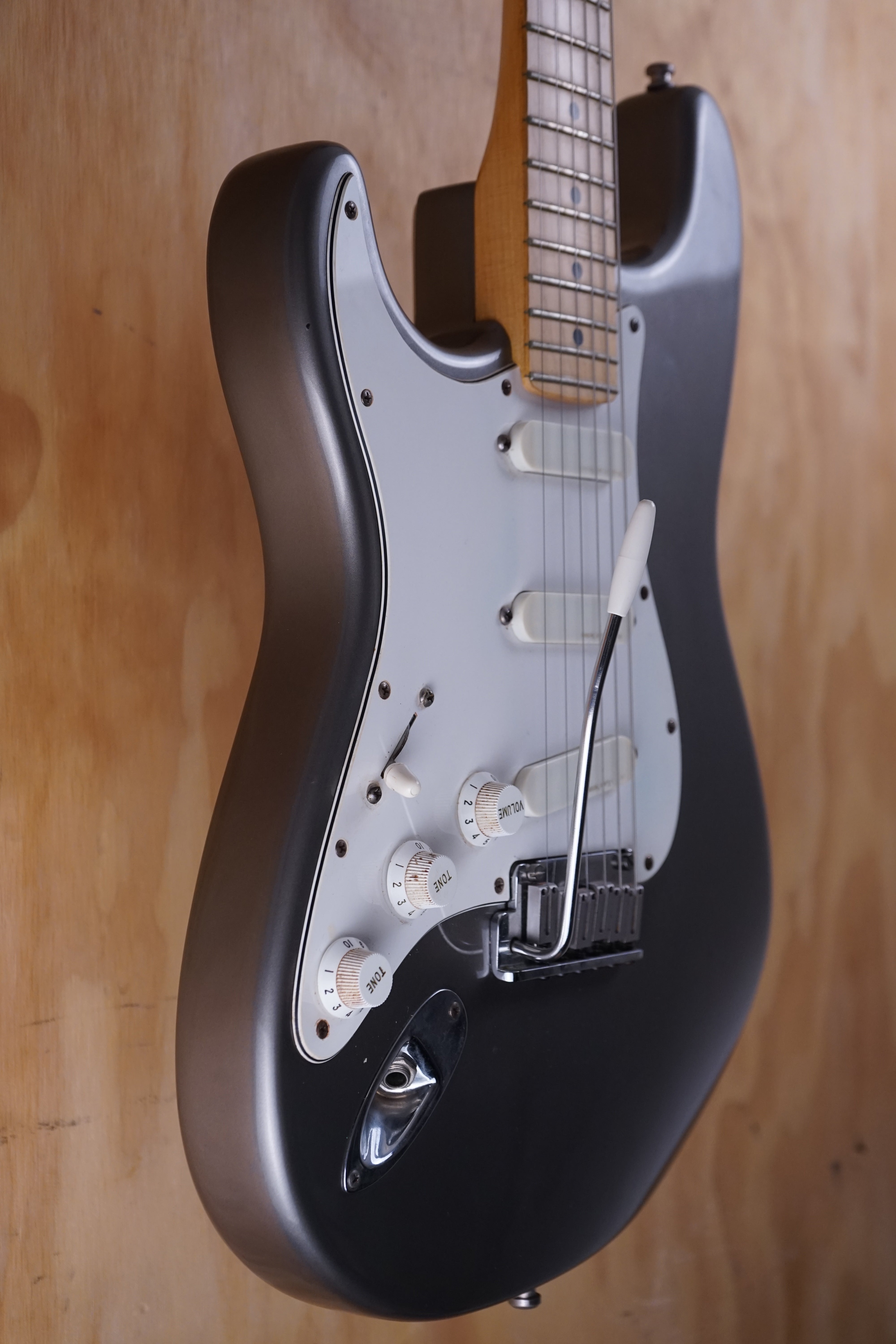 Fender American Standard Stratocaster refinished in Silver Electric Guitar, (Used) - Fair Deal Music