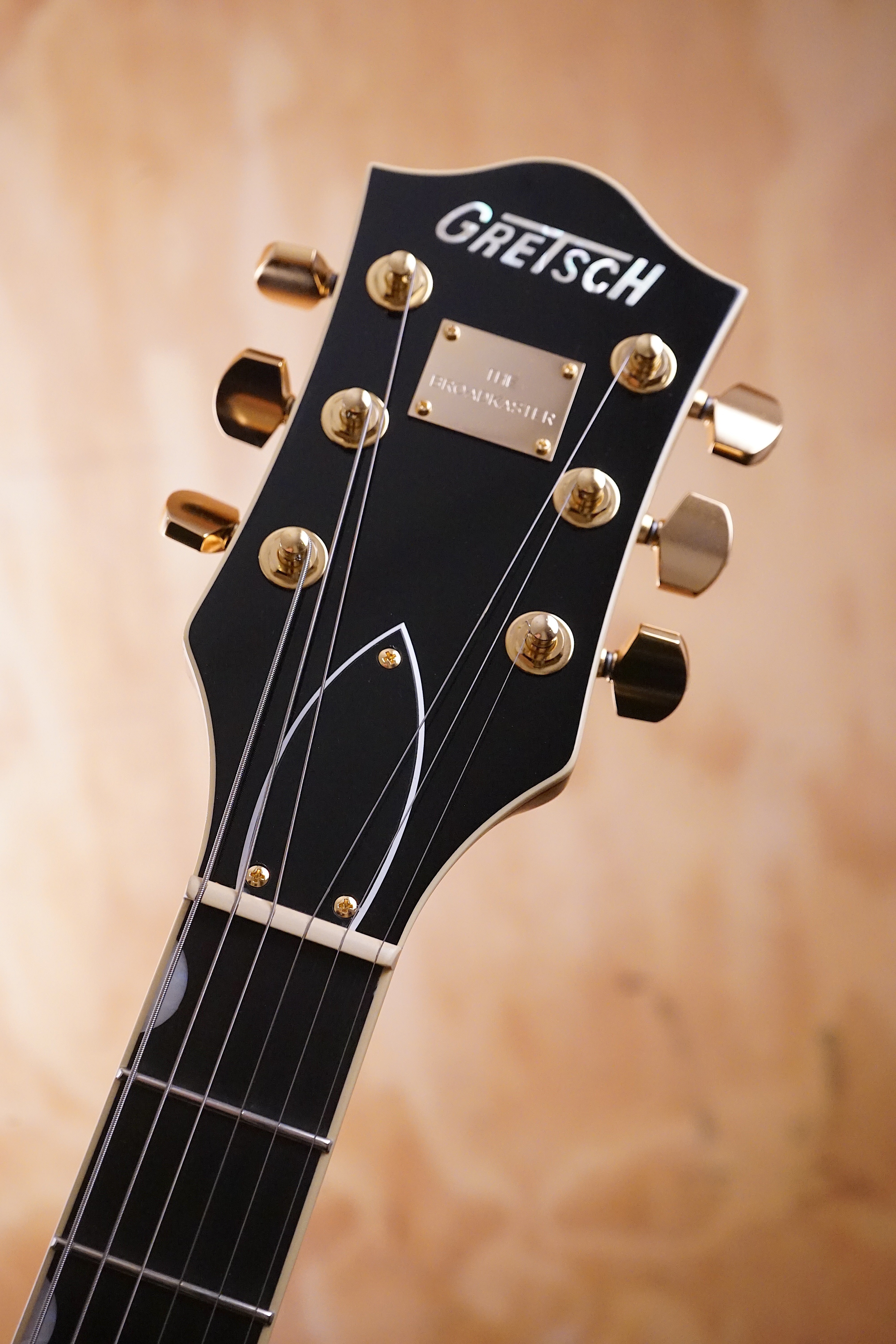 Gretsch Broadkaster® LX Center Block with String-Thru Bigsby® and Gold Hardware, Open Box - Fair Deal Music