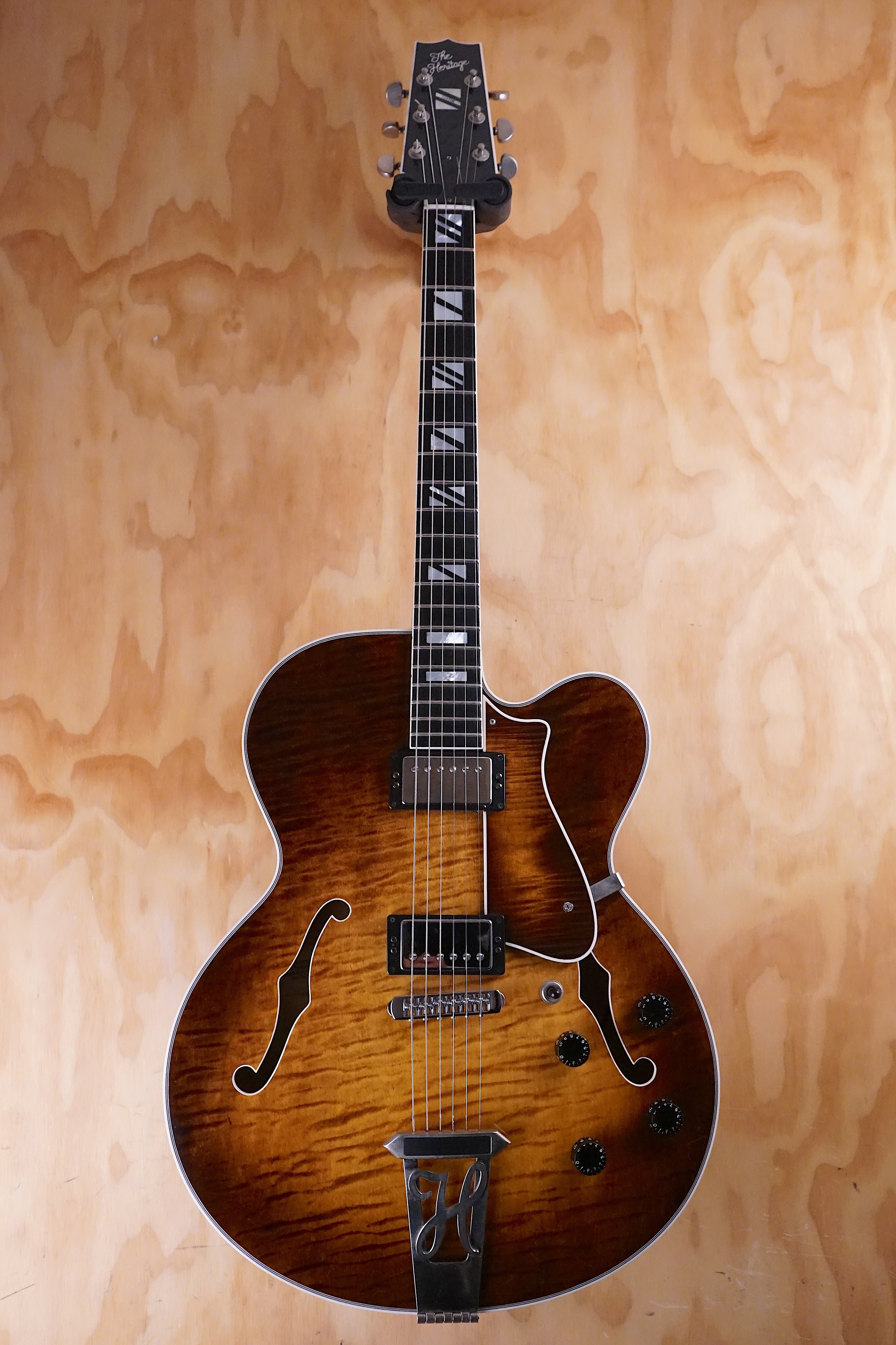 1994 Heritage H-550 Custom in Sunburst Hollow-body Electric Guitar, USED - Fair Deal Music