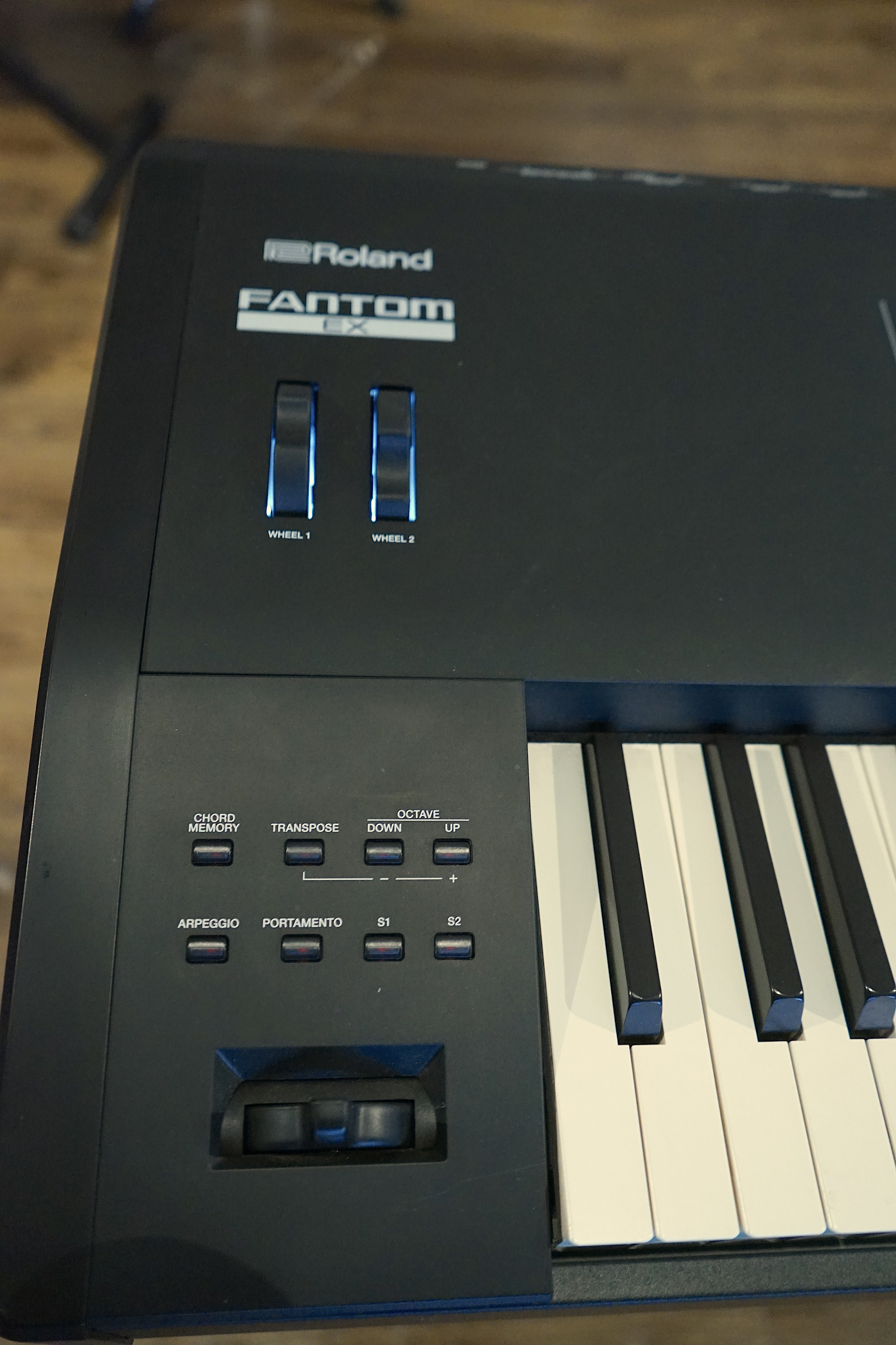 Roland FANTOM 8 EX Synthesizer Workstation Keyboard (Used) - Fair Deal Music