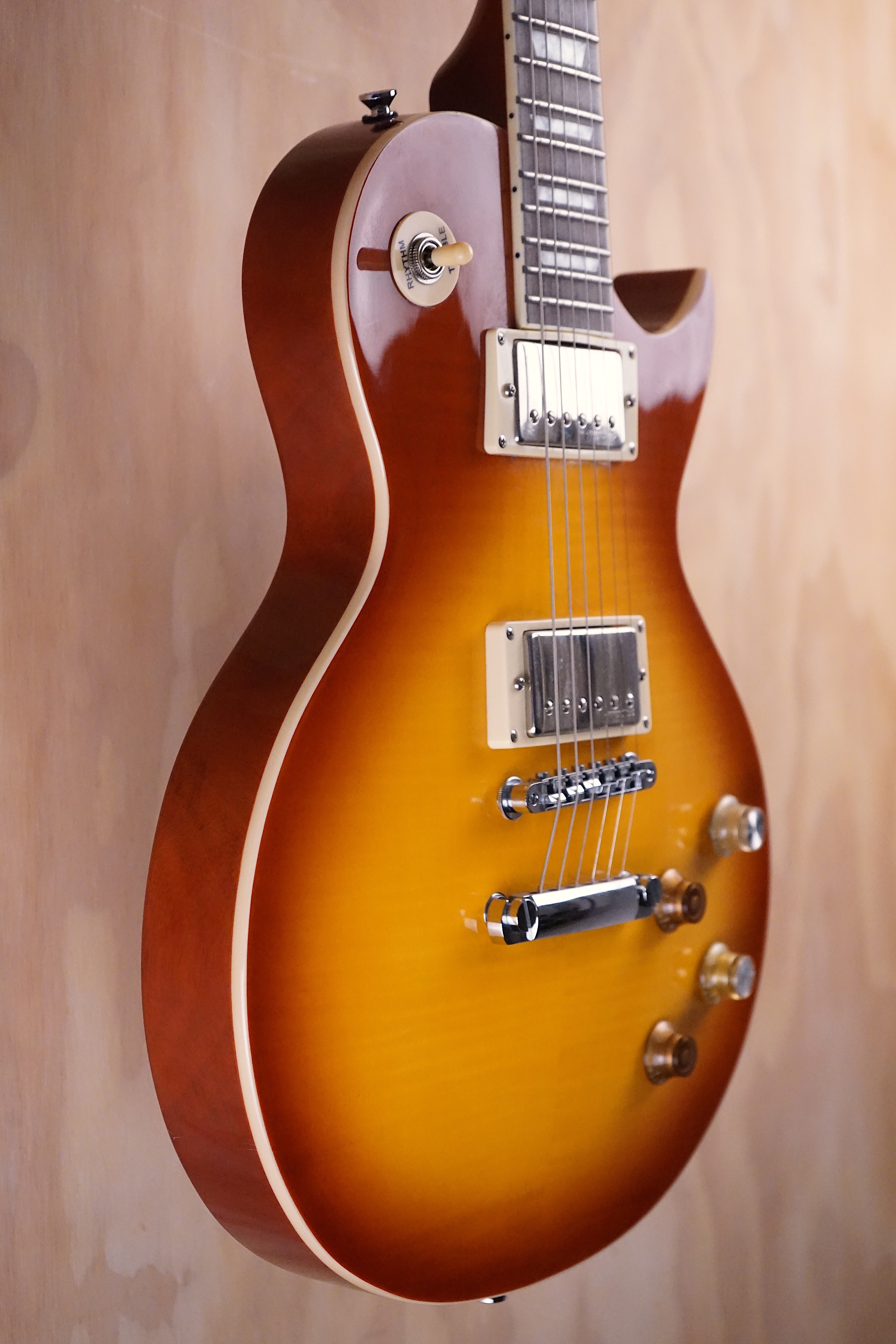 Vintage V100 ReIssued in Honeyburst Electric Guitar, (Used) - Fair Deal Music
