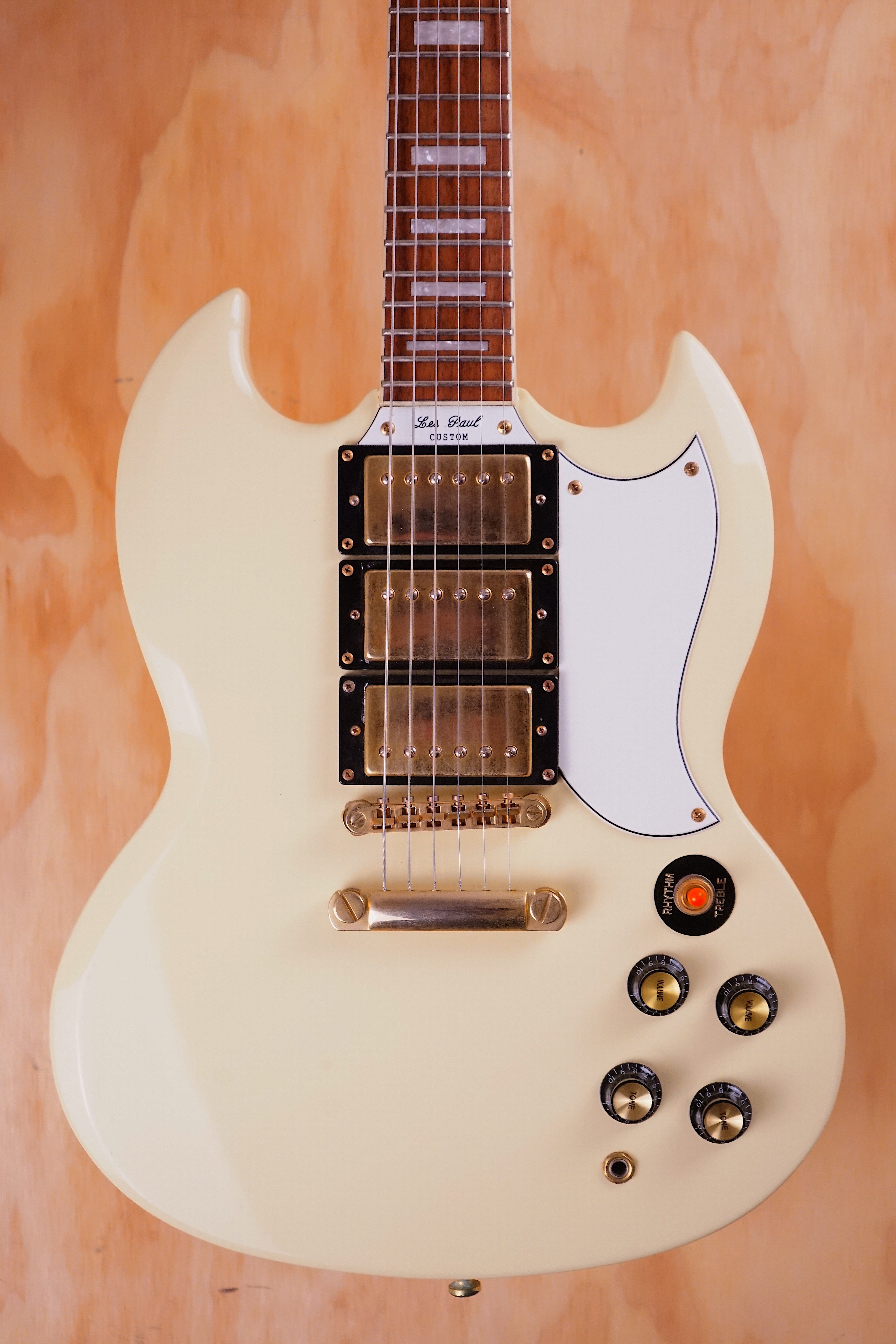 Epiphone Les Paul (SG-style) Custom in Antique Ivory, (Used) - Fair Deal Music