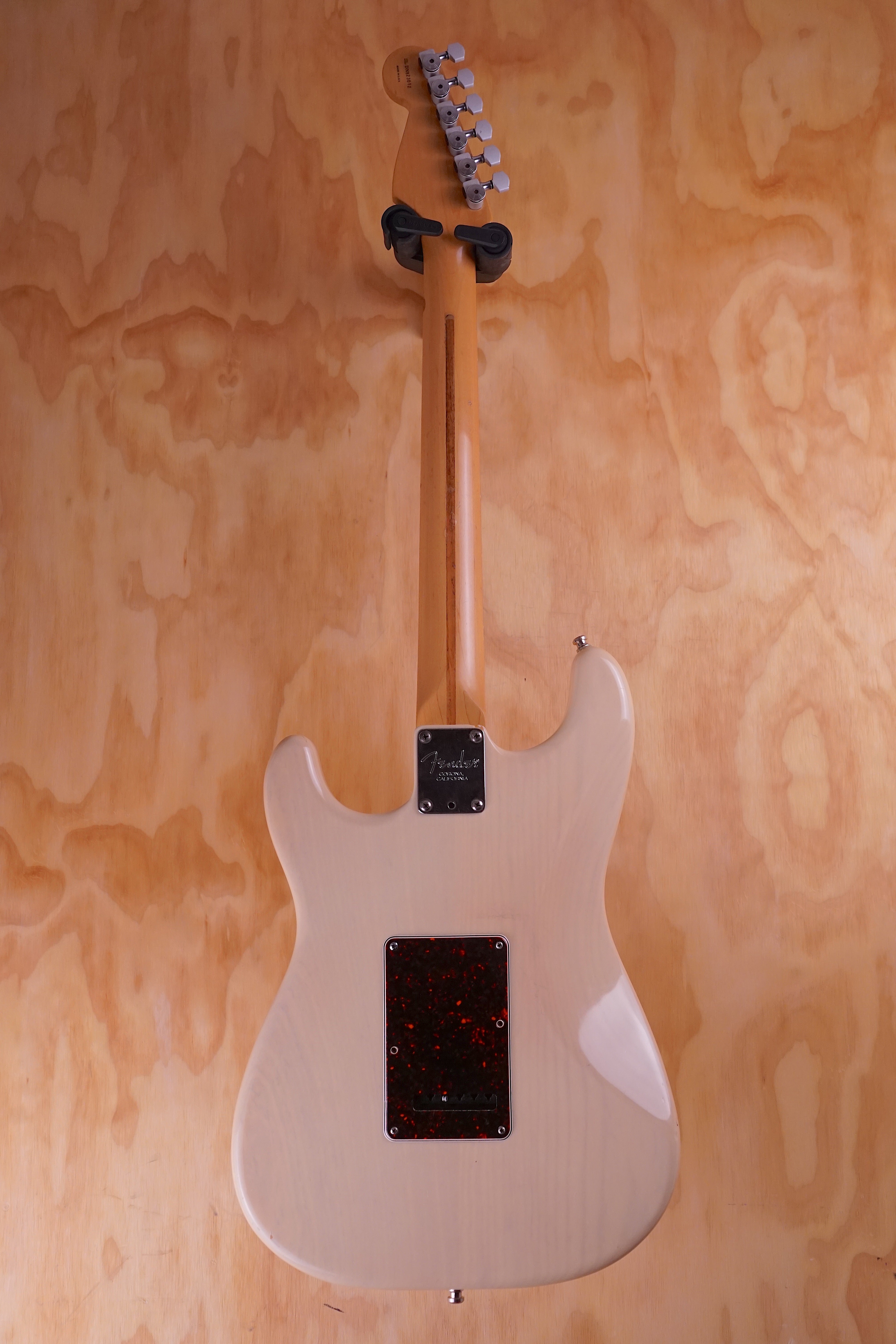 Fender American Stratocaster Deluxe in White Blonde, (Used) - Fair Deal Music