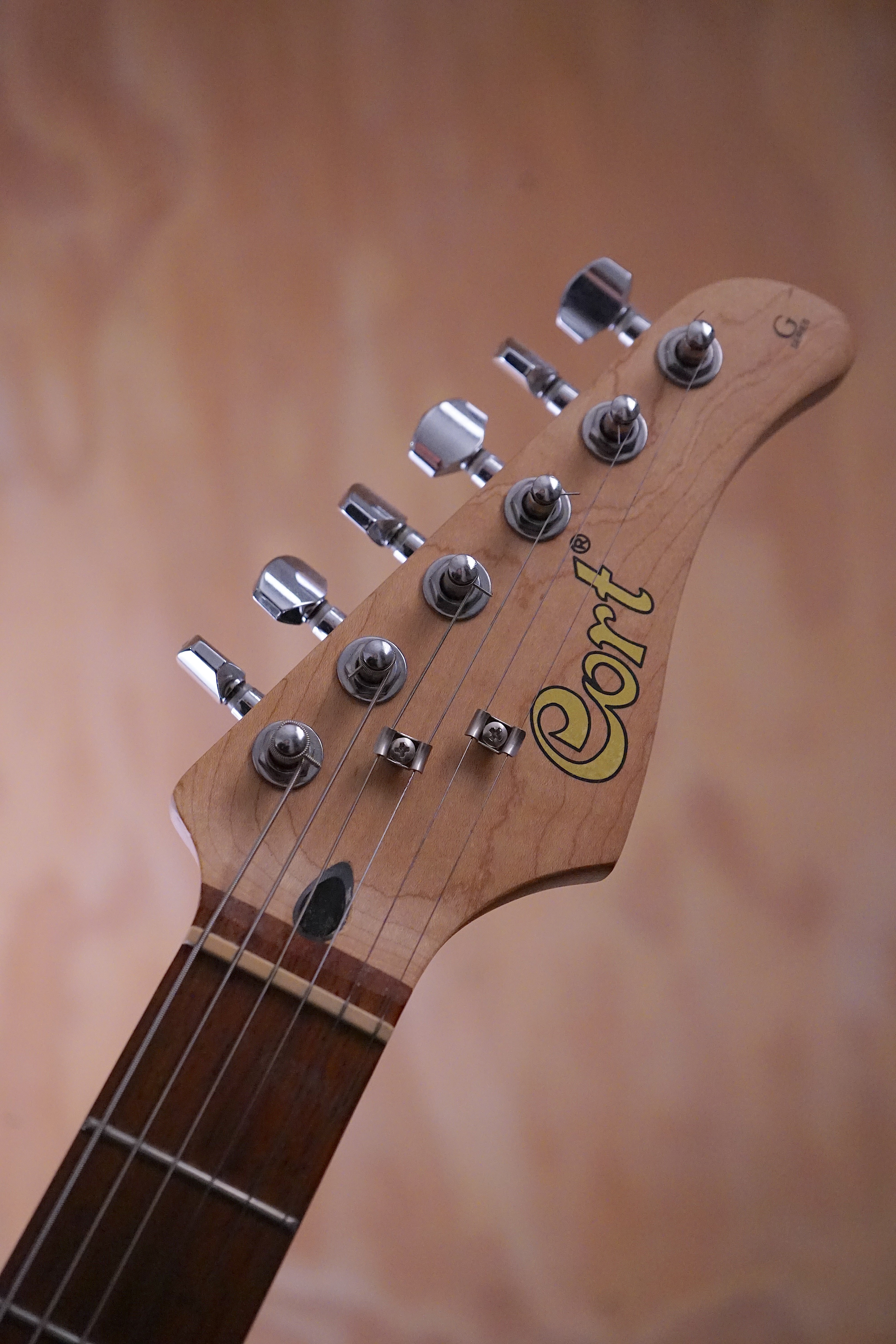 Cort G250 Champagne Gold Metallic Electric Guitar, (Used) - Fair Deal Music