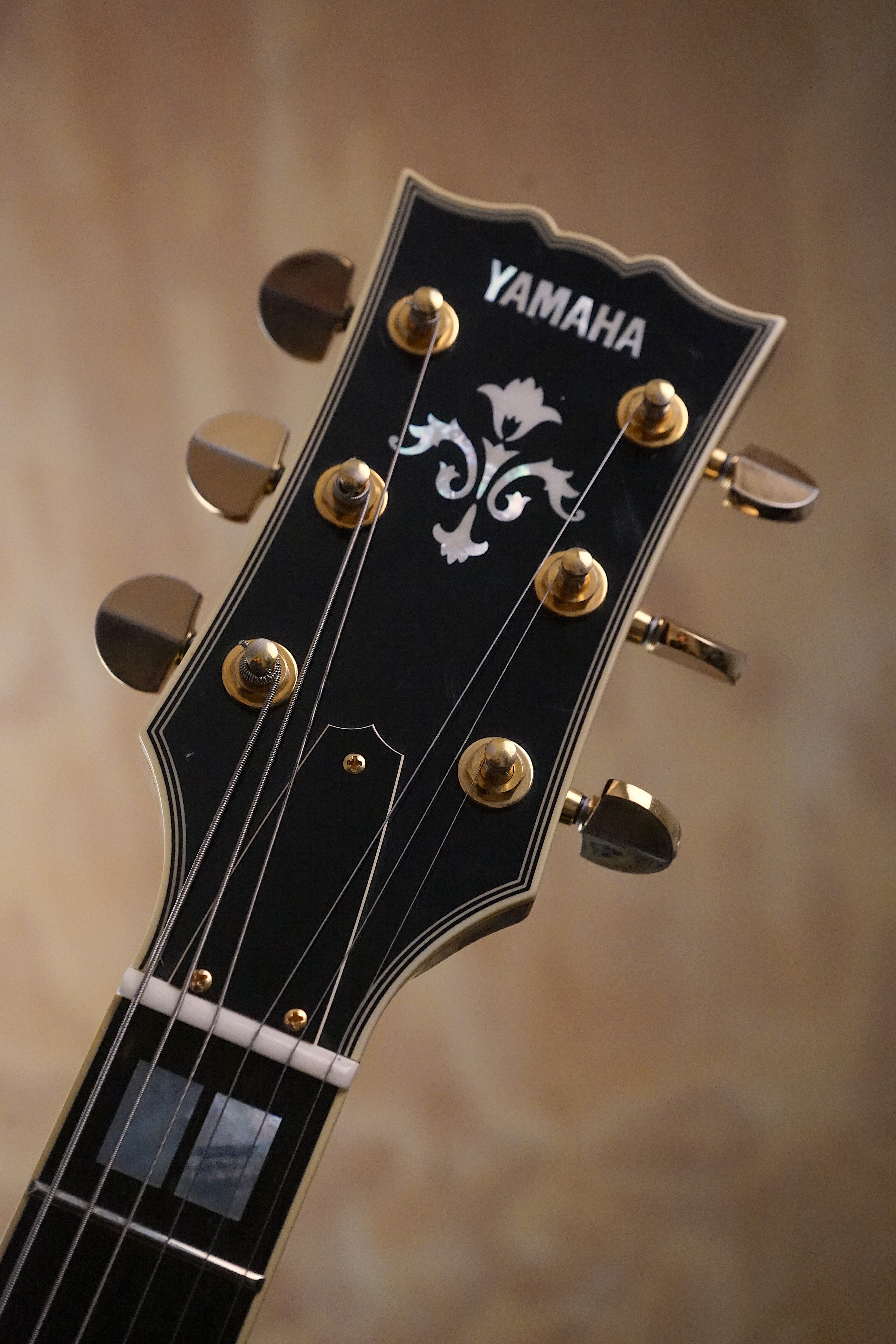 Yamaha SA2200 Sunburst Semi-Hollow Electric Guitar, (Used) - Fair Deal Music