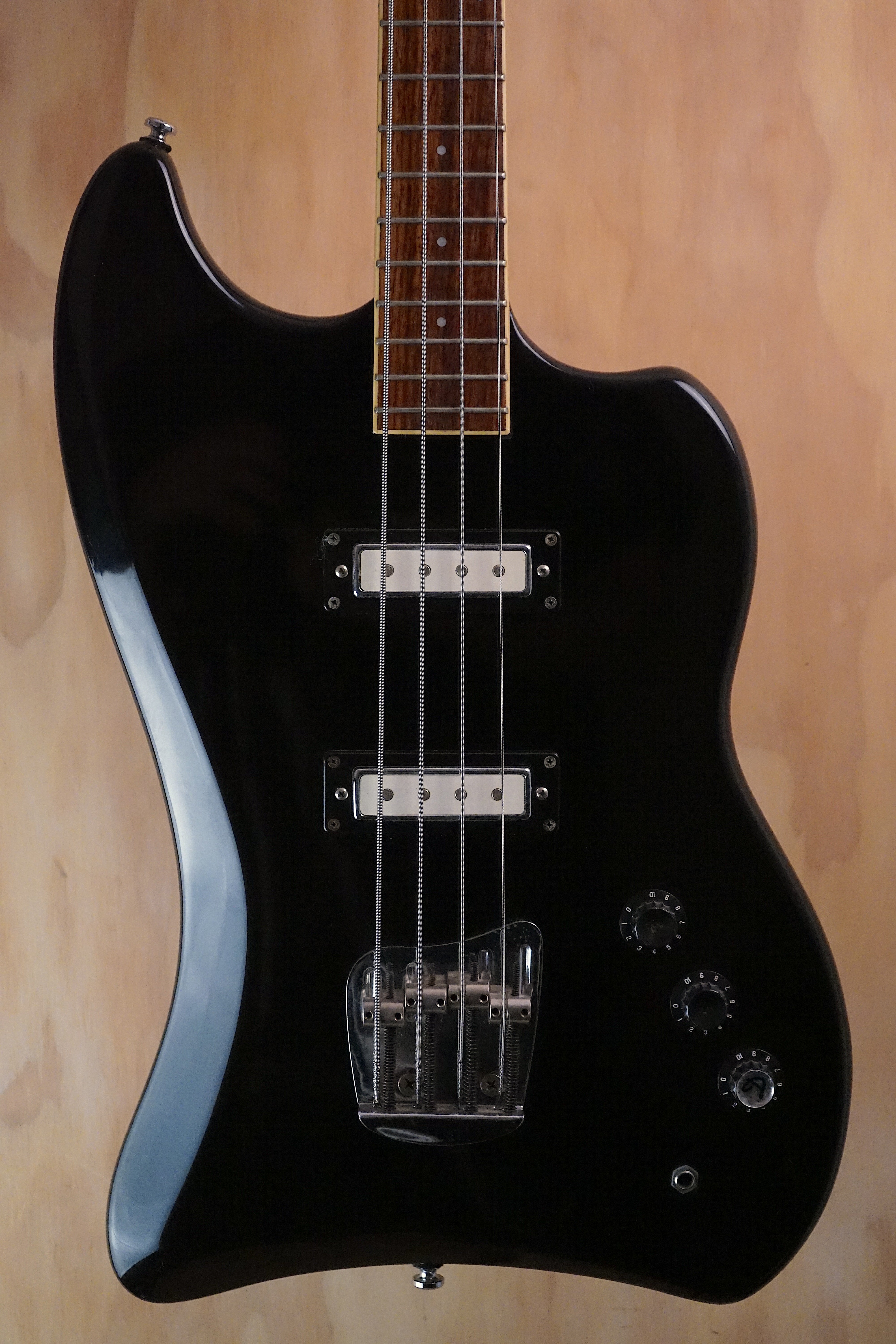 DeArmond Jet Star Bass Black Electric Bass Guitar, (Used) - Fair Deal Music