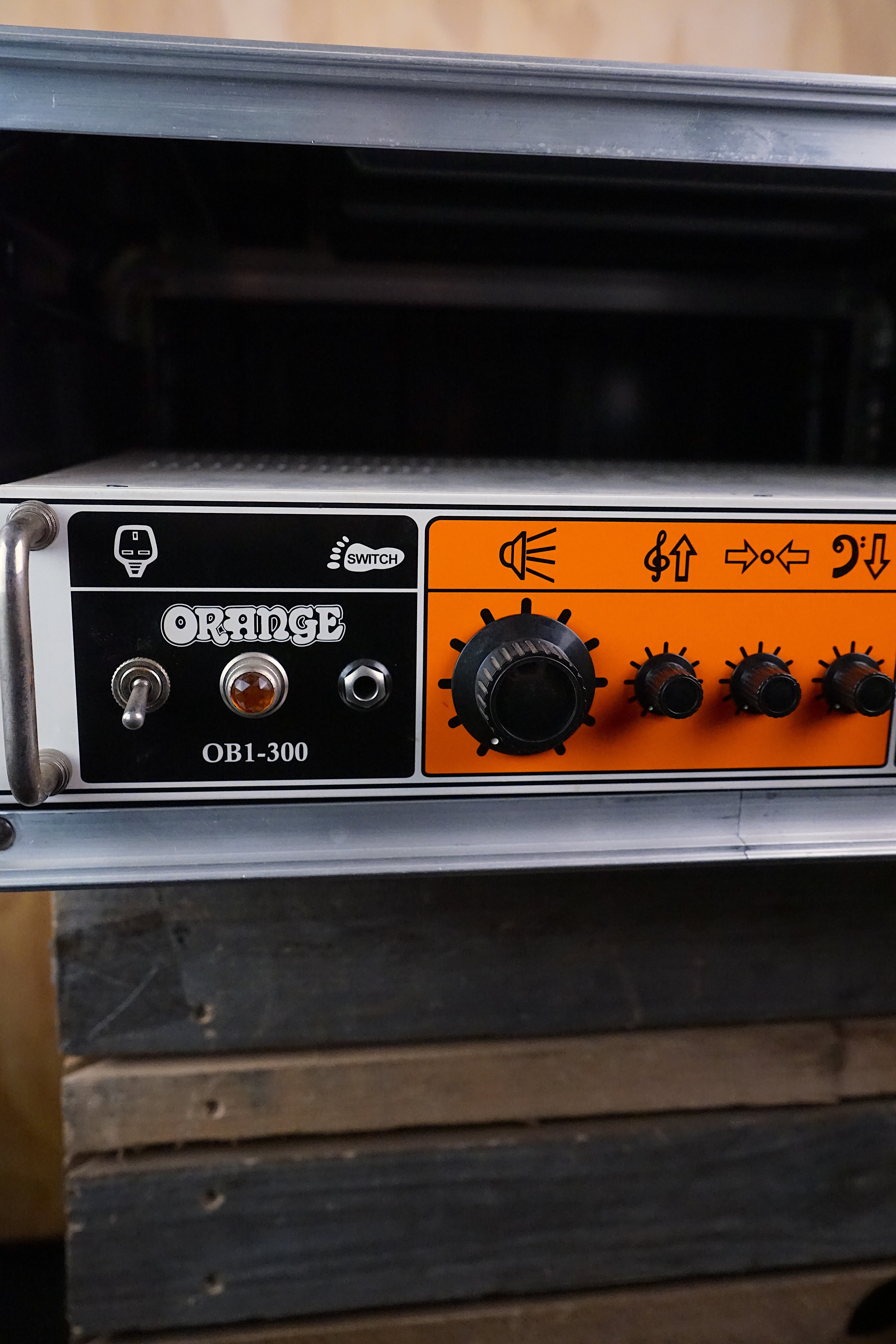 Orange OB1-300 Bass Amplifier Head with TourTech Rackmount Case, (Used, Comm) - Fair Deal Music