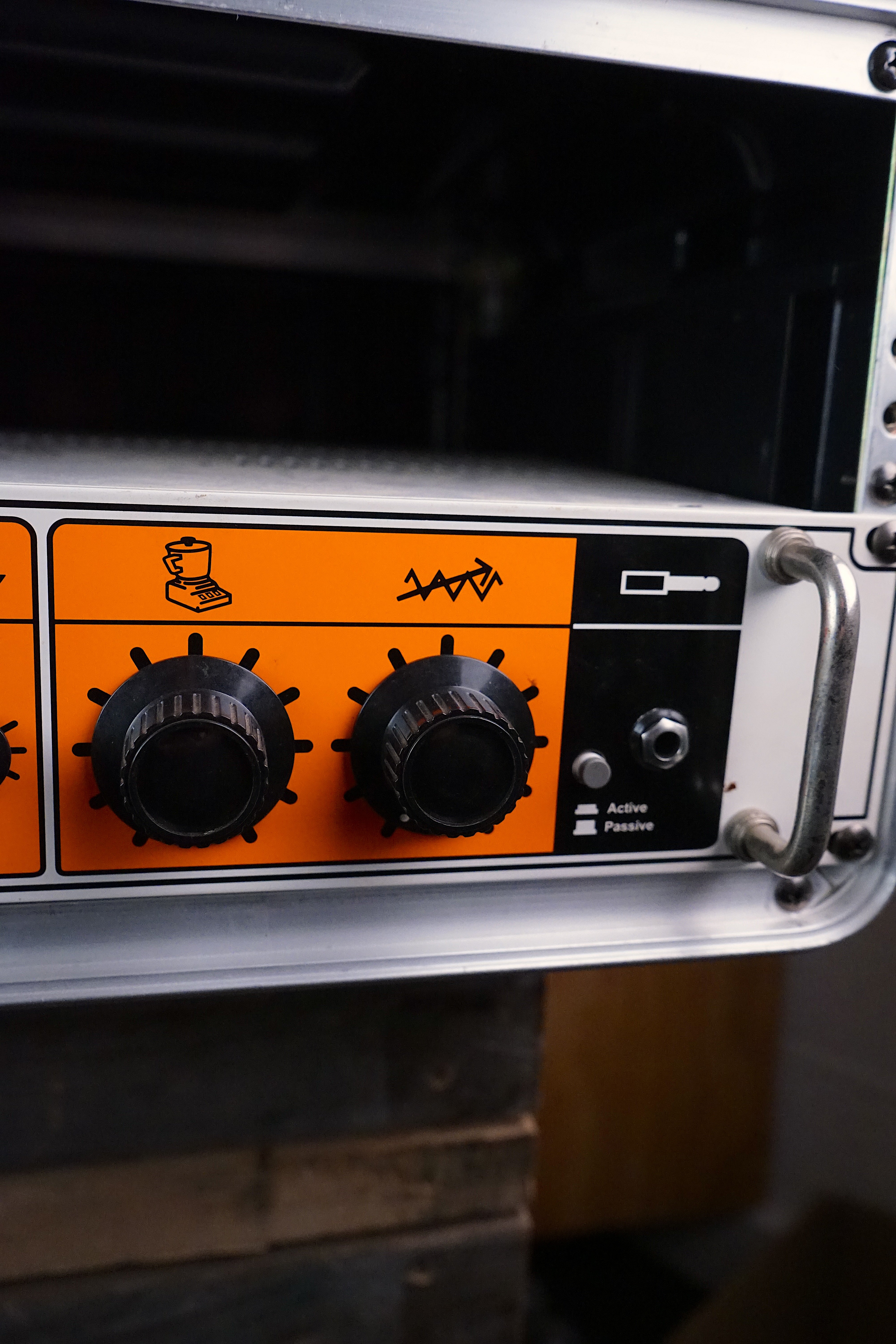 Orange OB1-300 Bass Amplifier Head with TourTech Rackmount Case, (Used, Comm) - Fair Deal Music