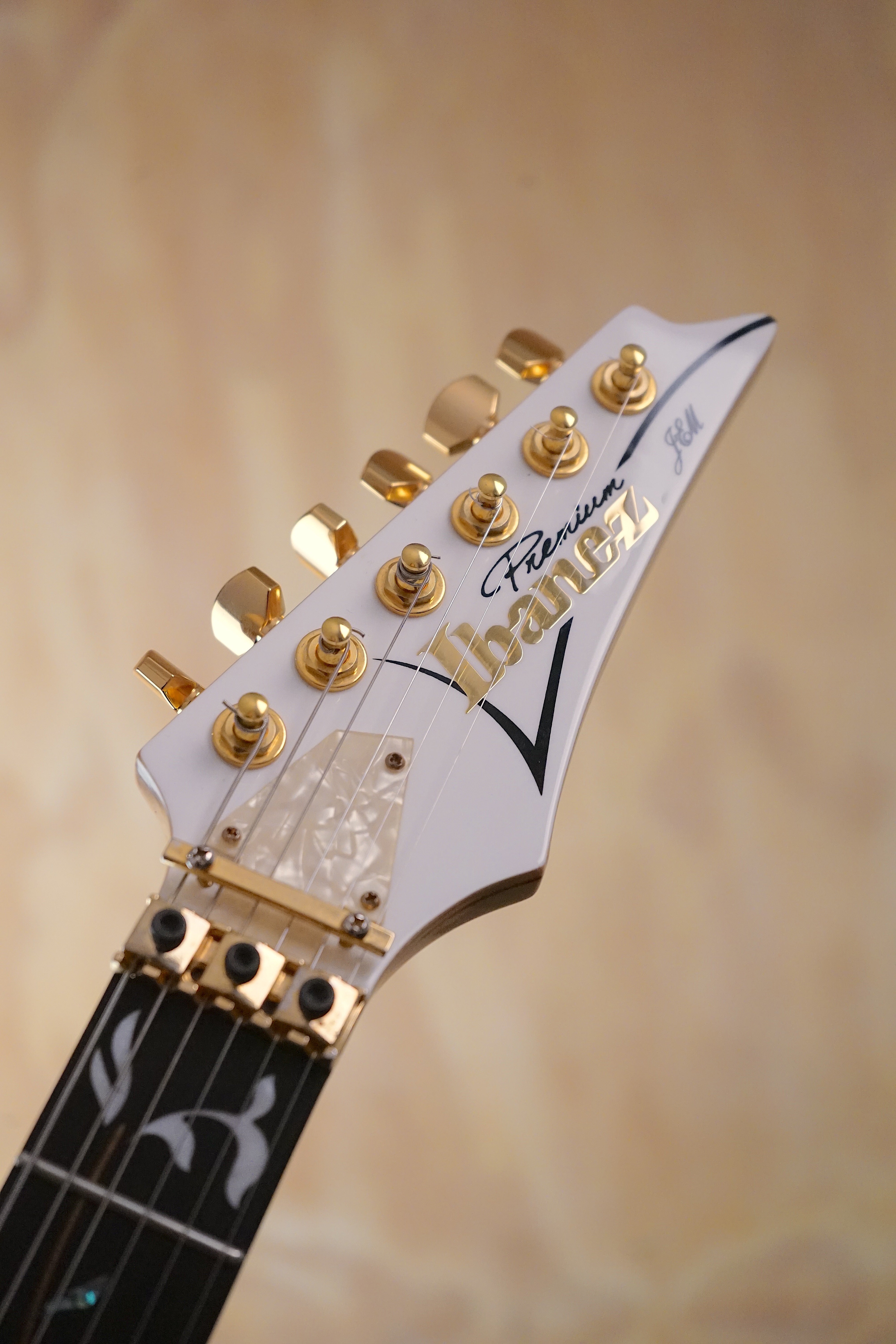 Ibanez JEM7VP Steve Vai Signature White Electric Guitar, (Used, Comm) - Fair Deal Music