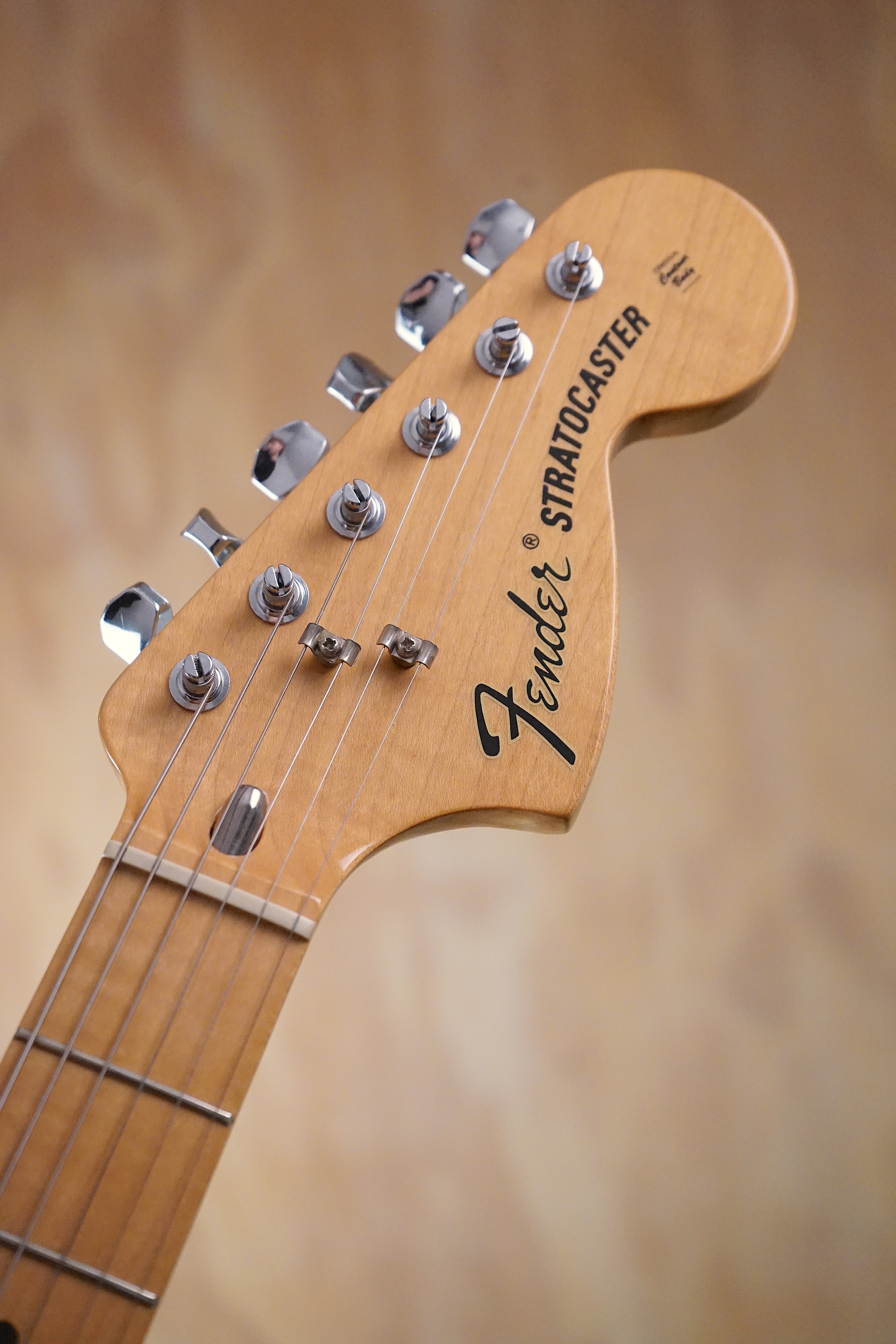 Fender Classic Series ’70s Stratocaster Natural Electric Guitar, (Used) - Fair Deal Music