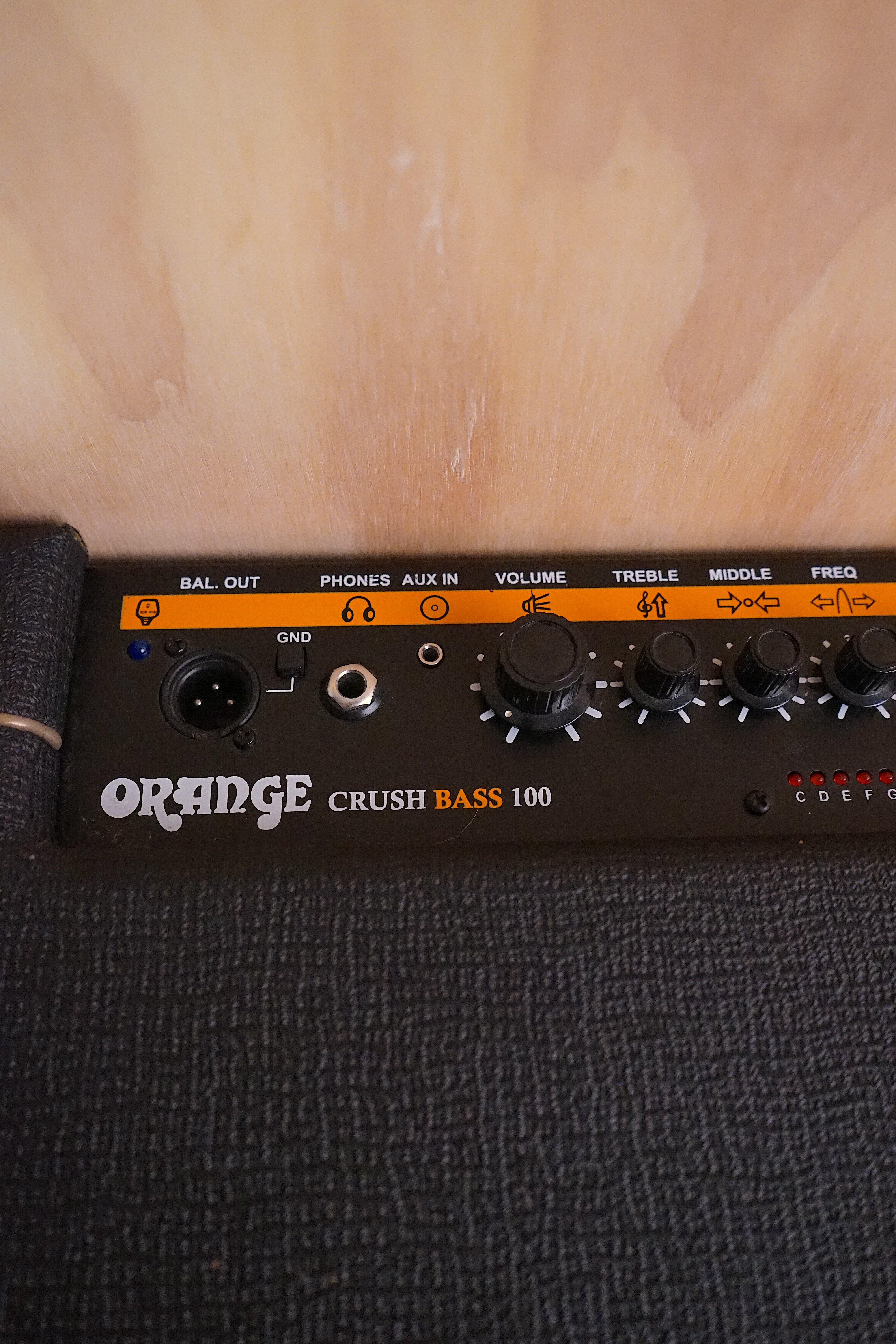 Orange Crush Bass 100 Black Bass Combo Amplifier, (Used)