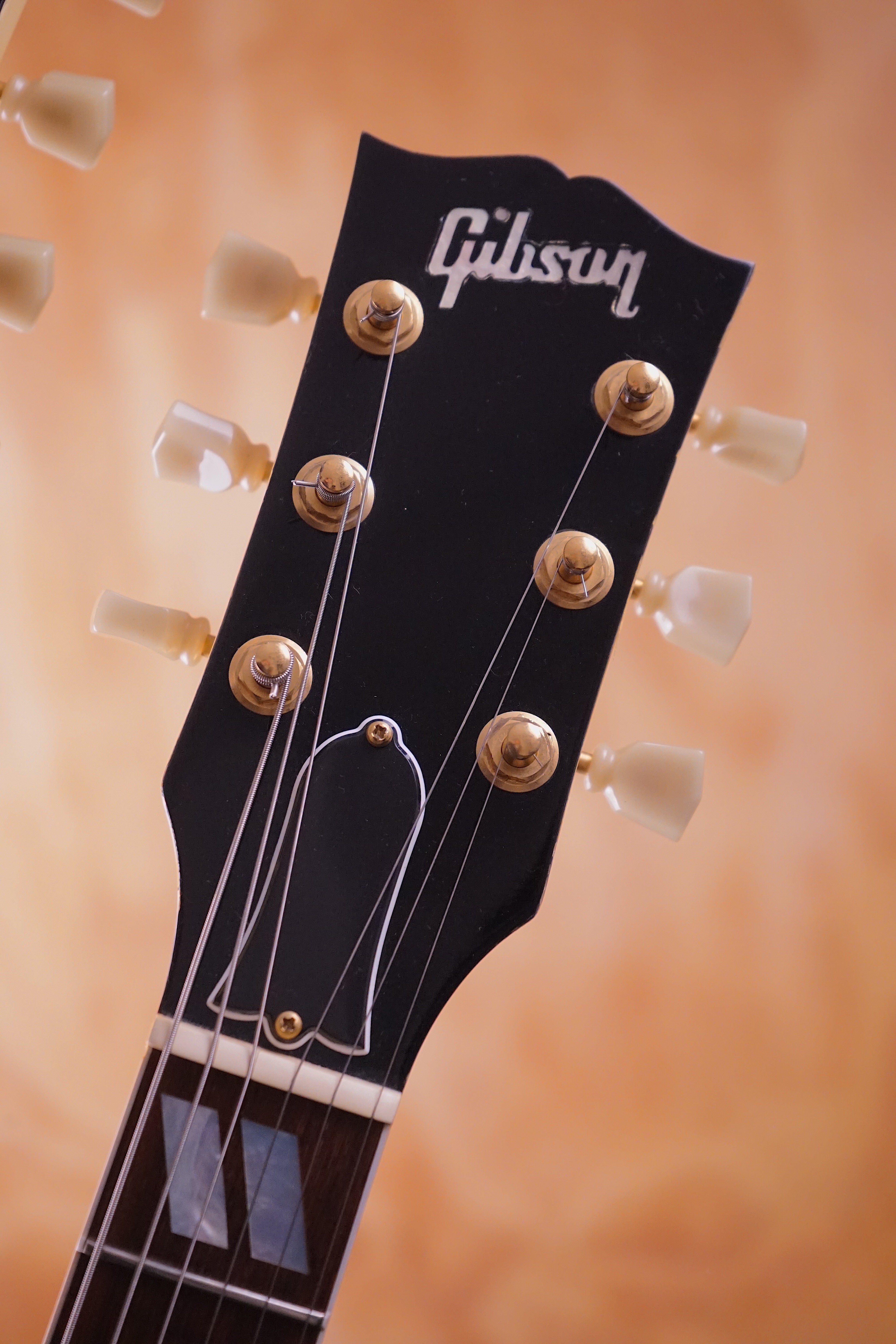 1997 Gibson EDS-1275 in Alpine White, (Used) - Fair Deal Music