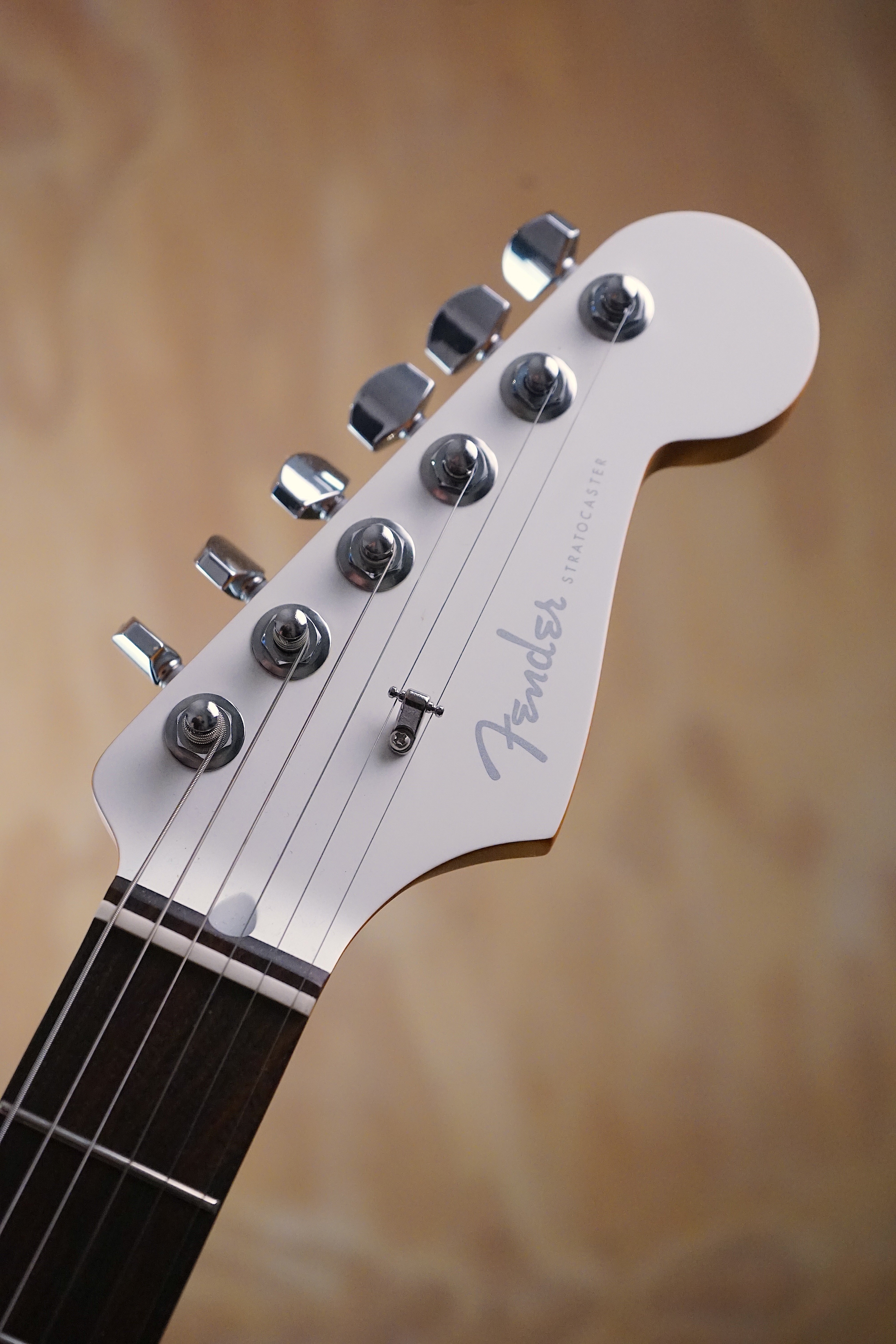 Fender Made in Japan Elemental Stratocaster Nimbus White, (Used, Comm)