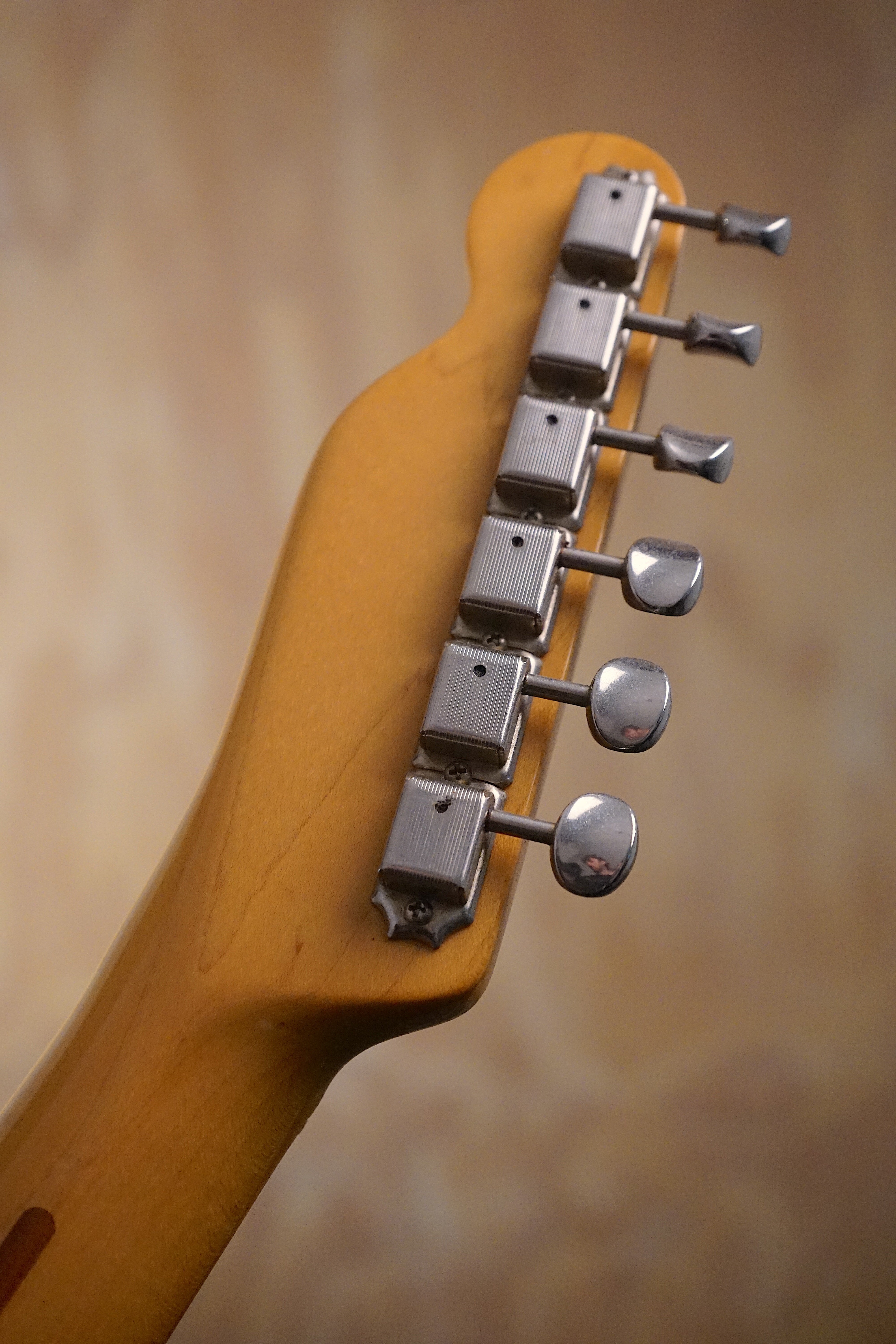 Fender Japan TL-52 Telecaster Sunburst, (Used, Comm)