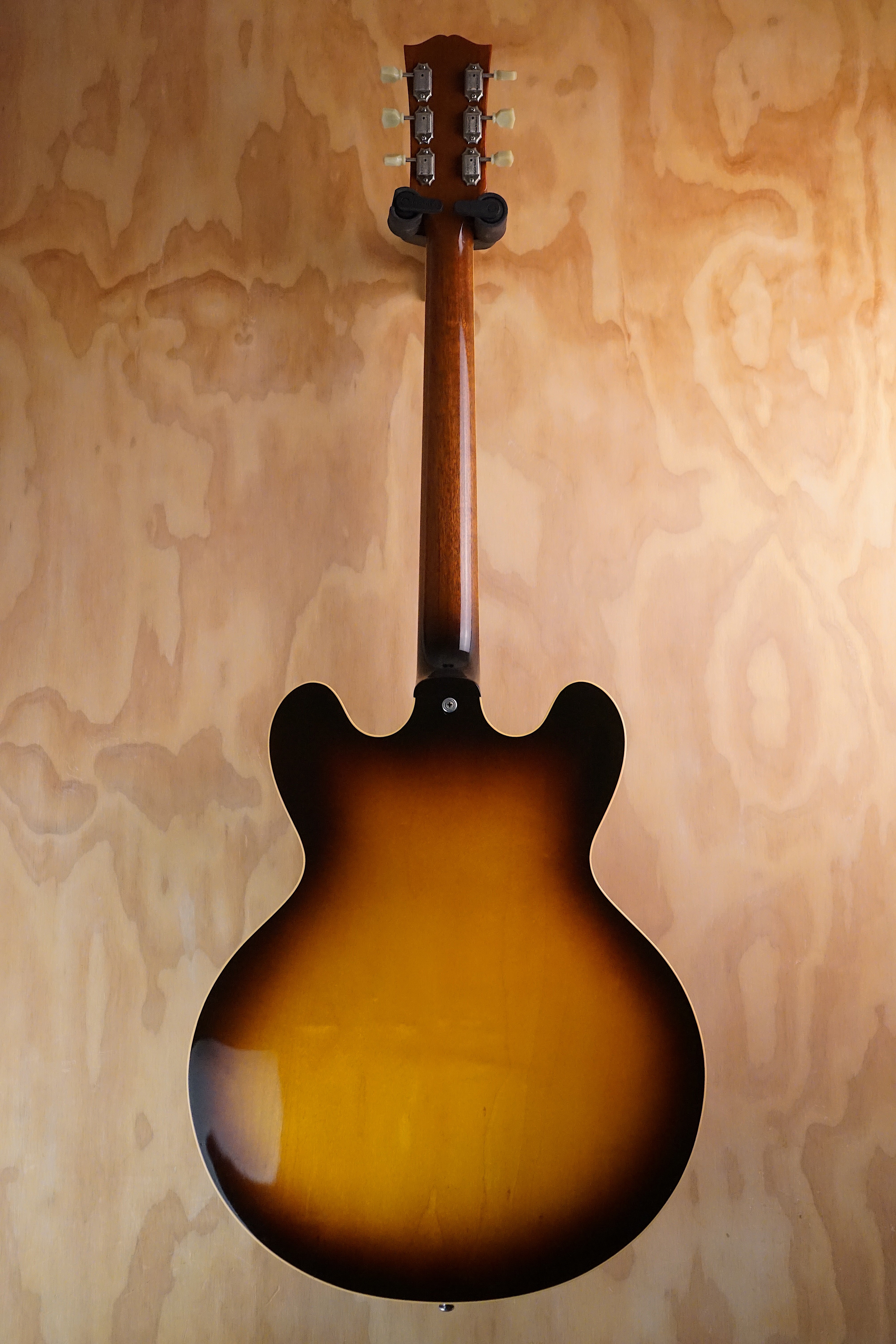 Gibson Custom Historic ’63 ES-335 Block Reissue Vintage Burst, (Used, Comm)