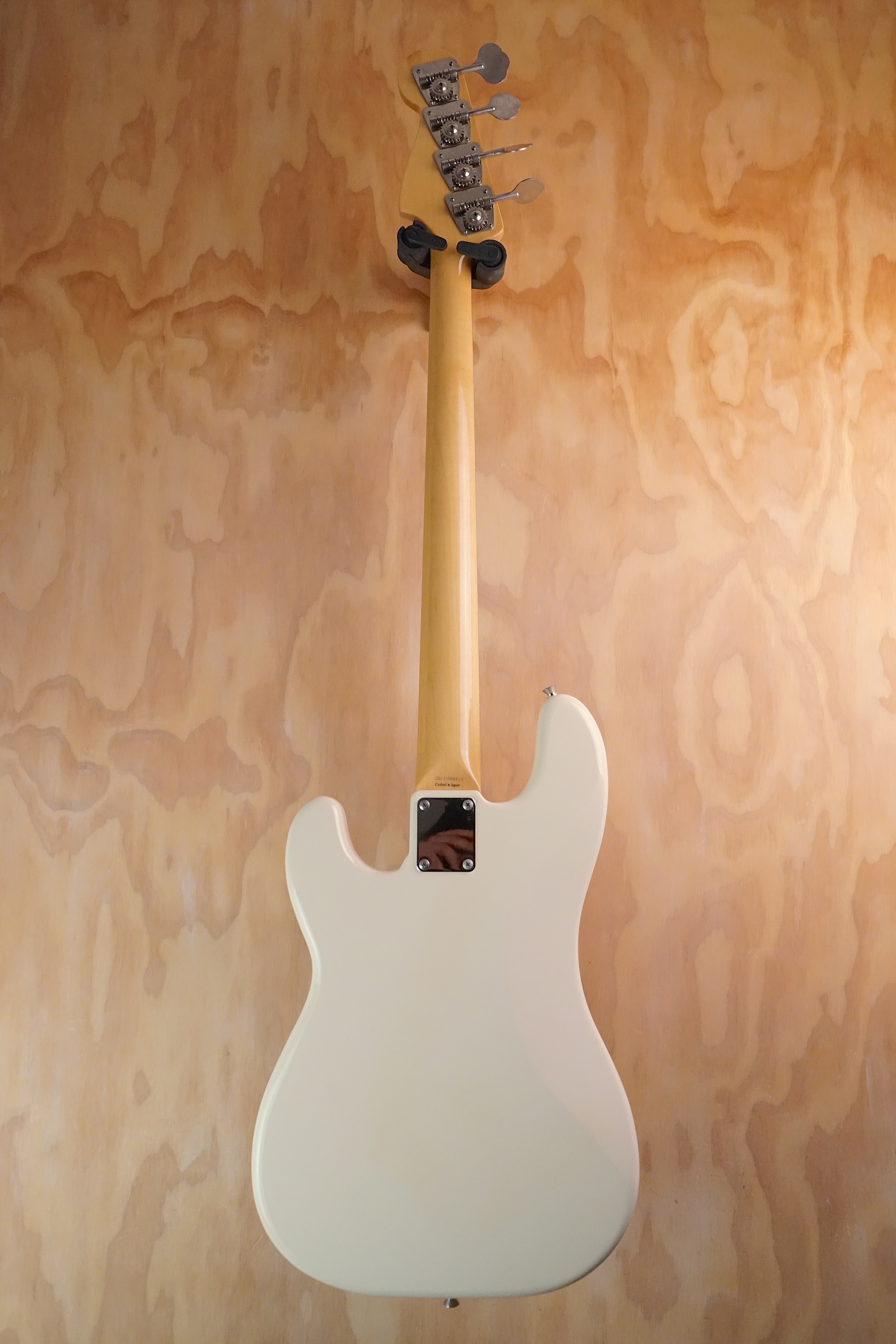 Fender PB-70 Precision Bass Olympic White CIJ, (Used, Comm)