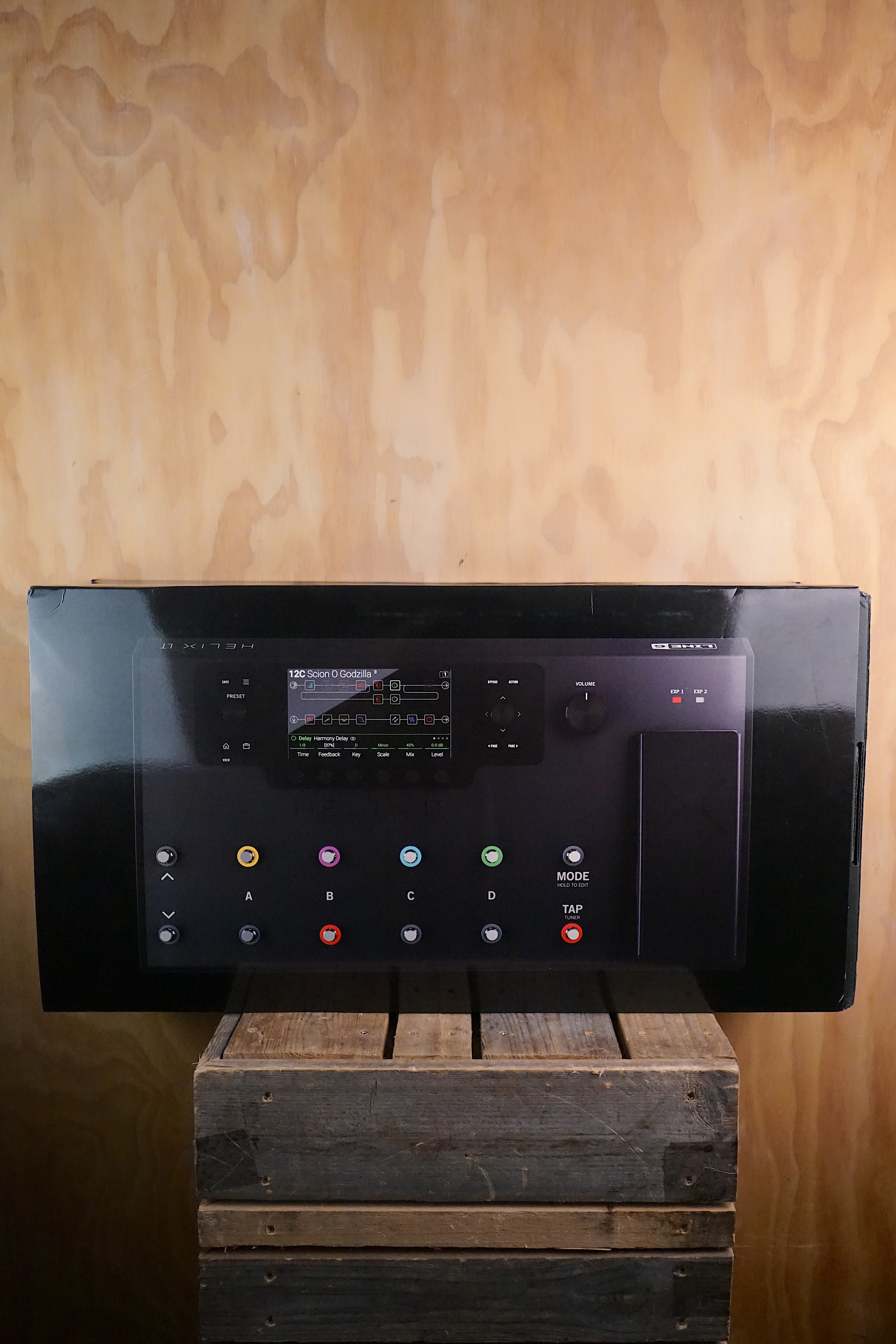 Line 6 Helix LT Multi-Effects Processor, (Used, Comm) - Fair Deal Music
