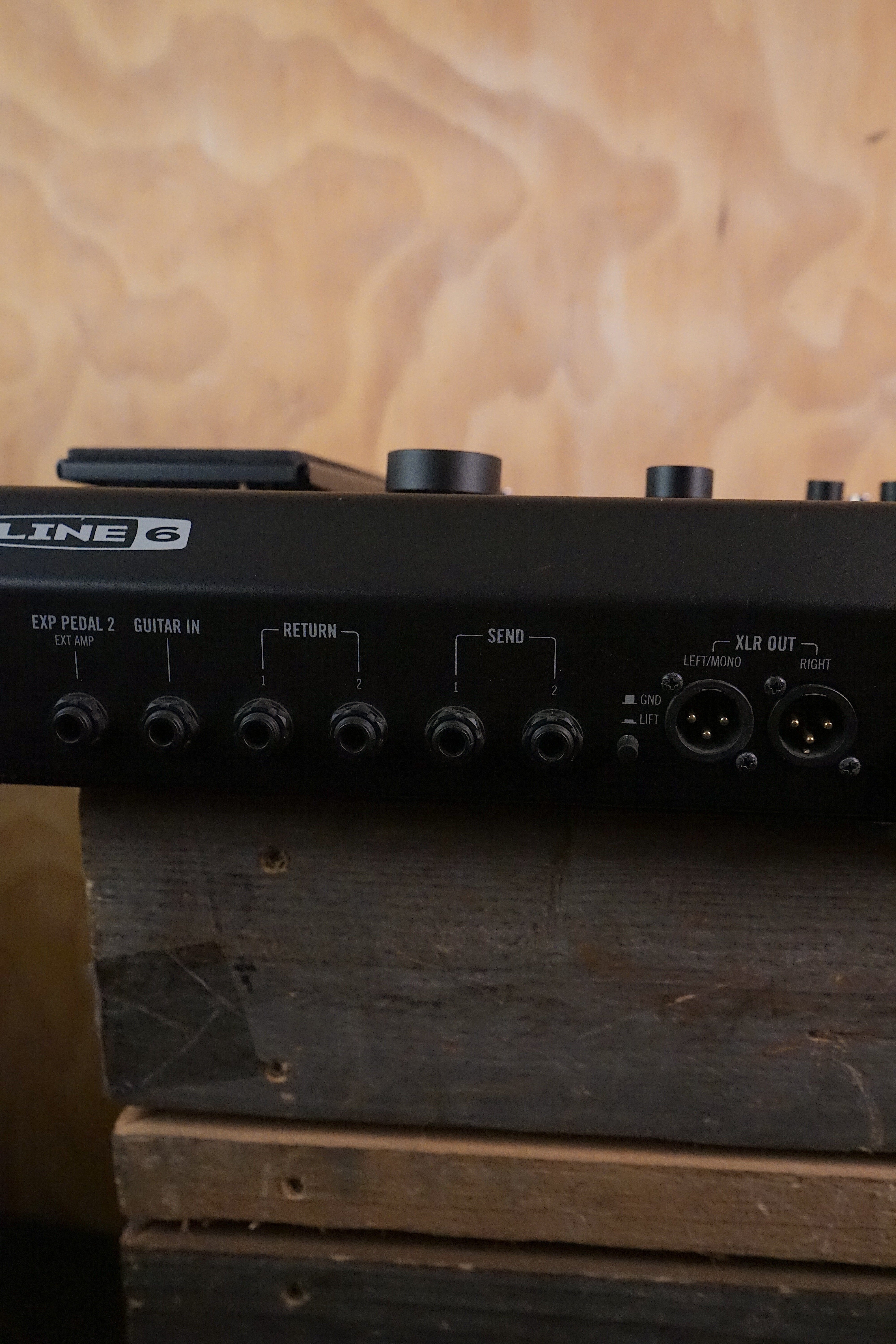 Line 6 Helix LT Multi-Effects Processor, (Used, Comm) - Fair Deal Music