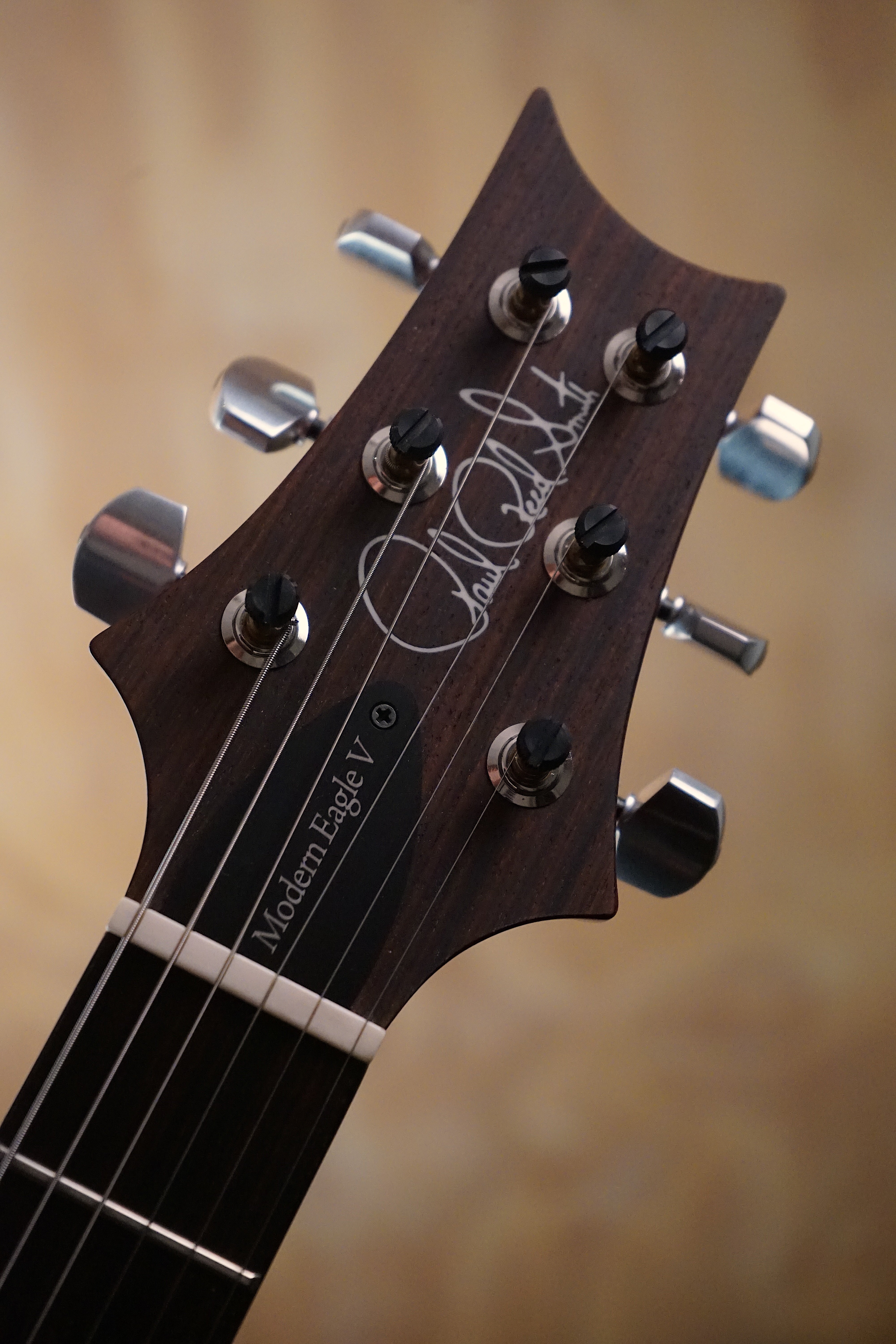 PRS Modern Eagle V McCarty Sunburst, (Used, Comm)