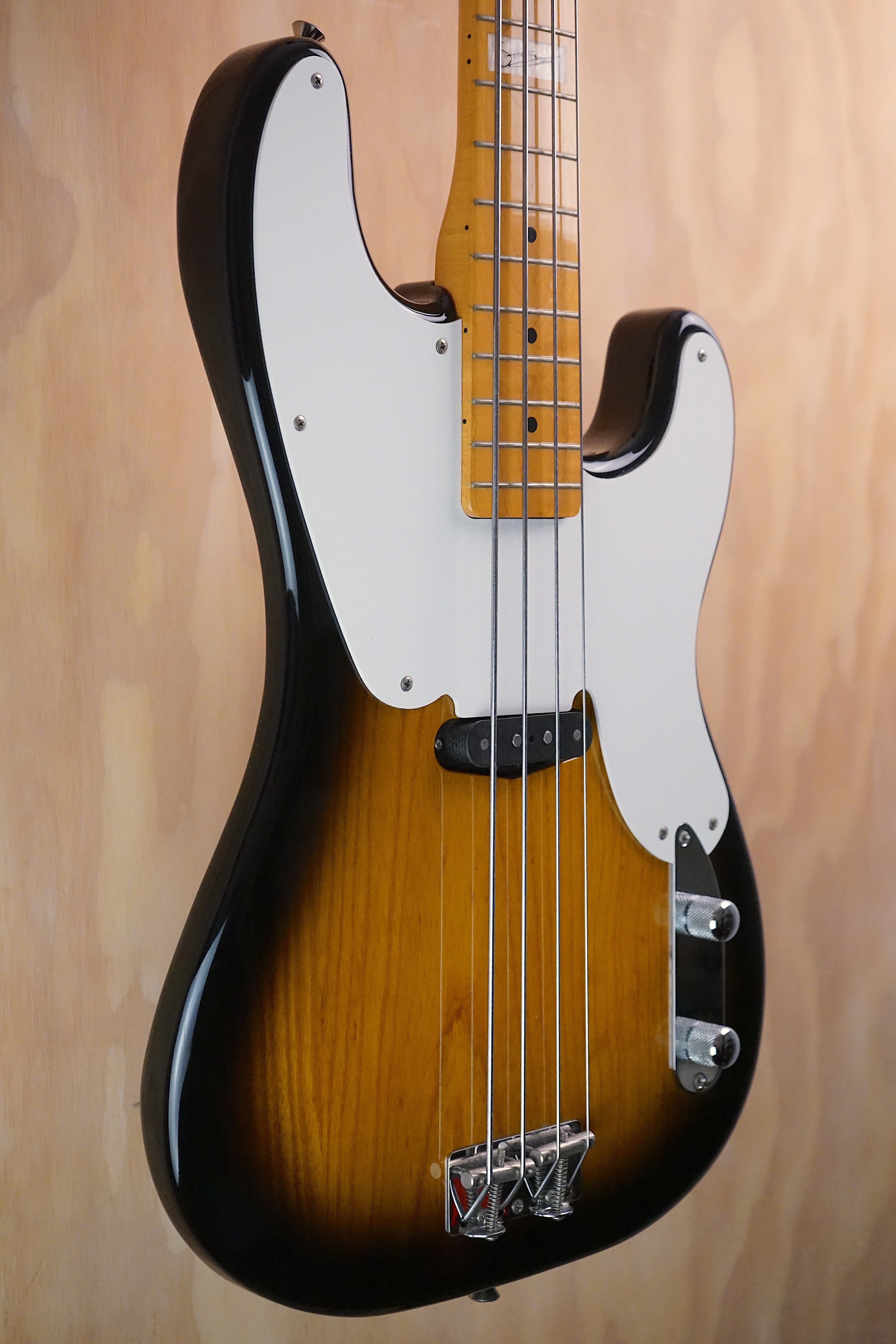 Fender Sting Signature Precision Bass Sunburst CIJ, (Used, Comm)